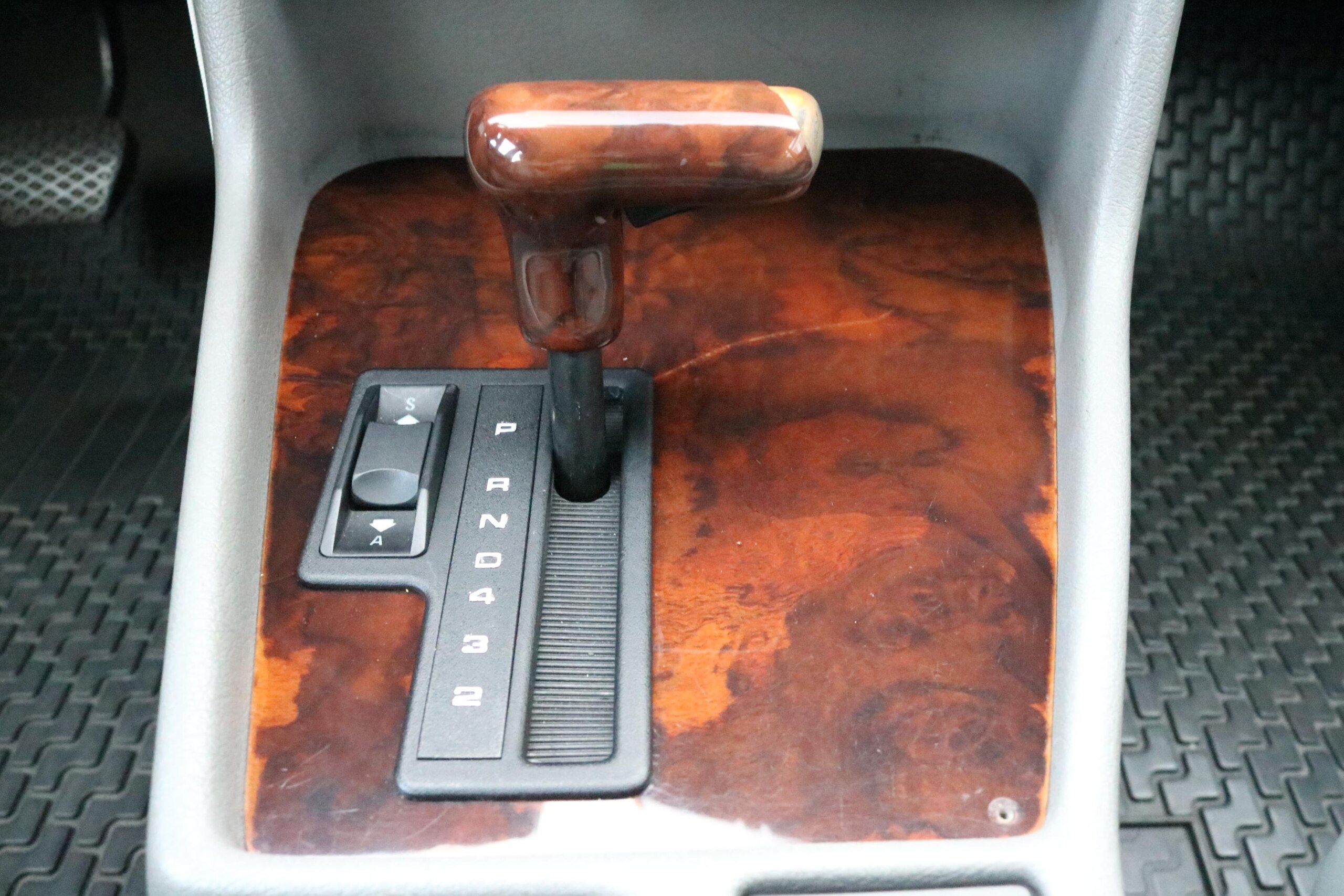 1995 BMW Touring 540i — Photo 14 / 24