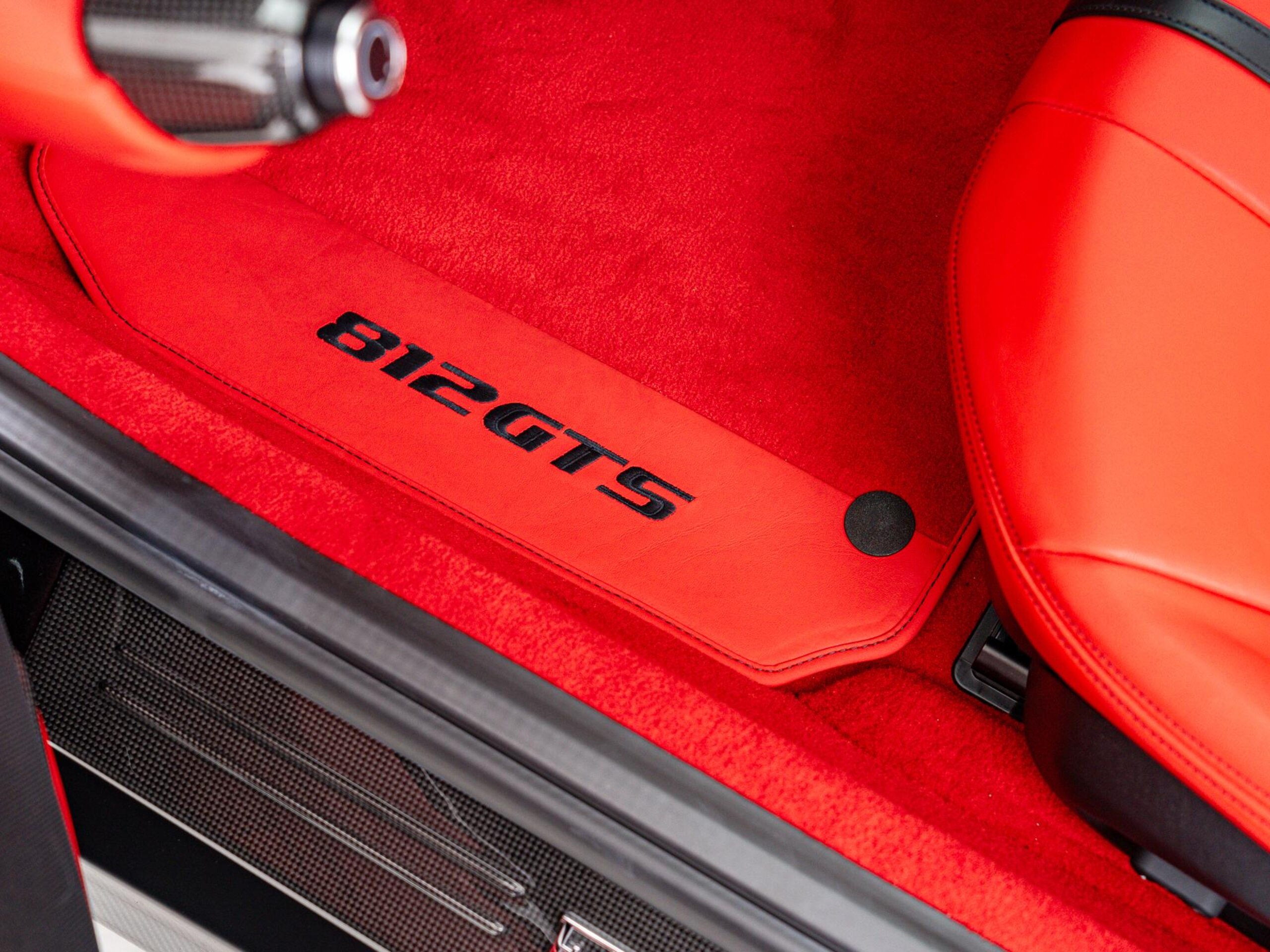 2022 Ferrari 812GTS — Photo 16 / 51