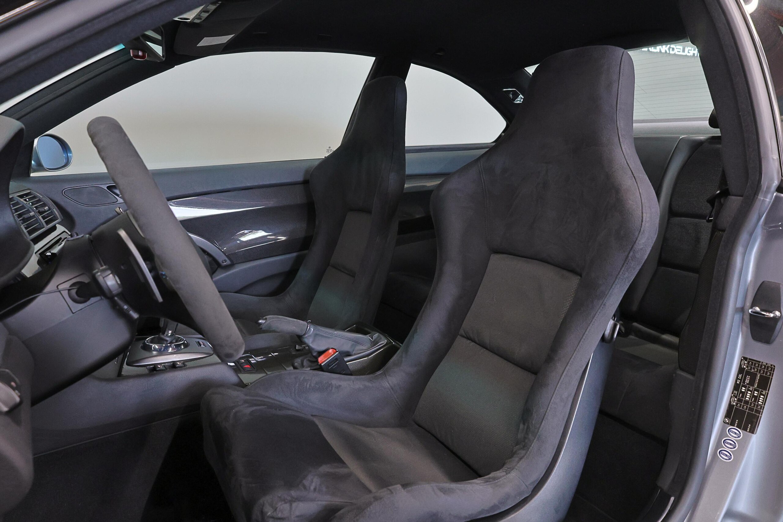 2004 BMW M3 CSL — Photo 15 / 28