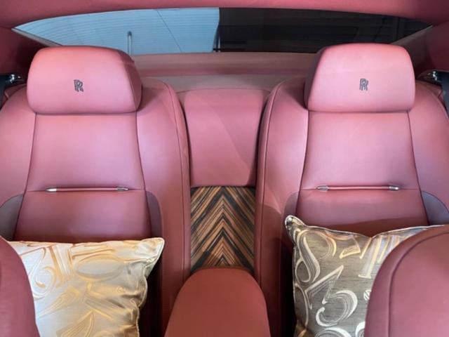 2014 Rolls-Royce Wraith — Photo 12 / 16