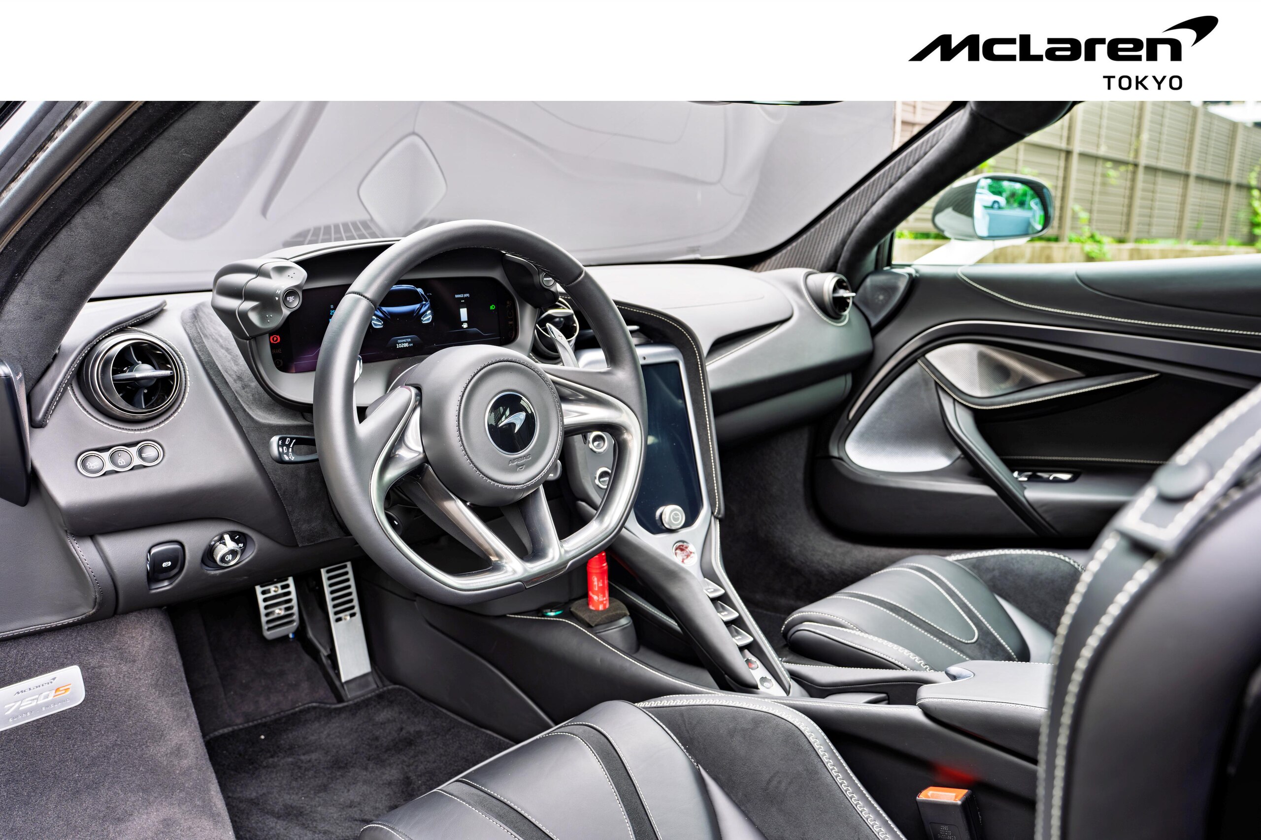 2024 McLaren 750S — Photo 6 / 44
