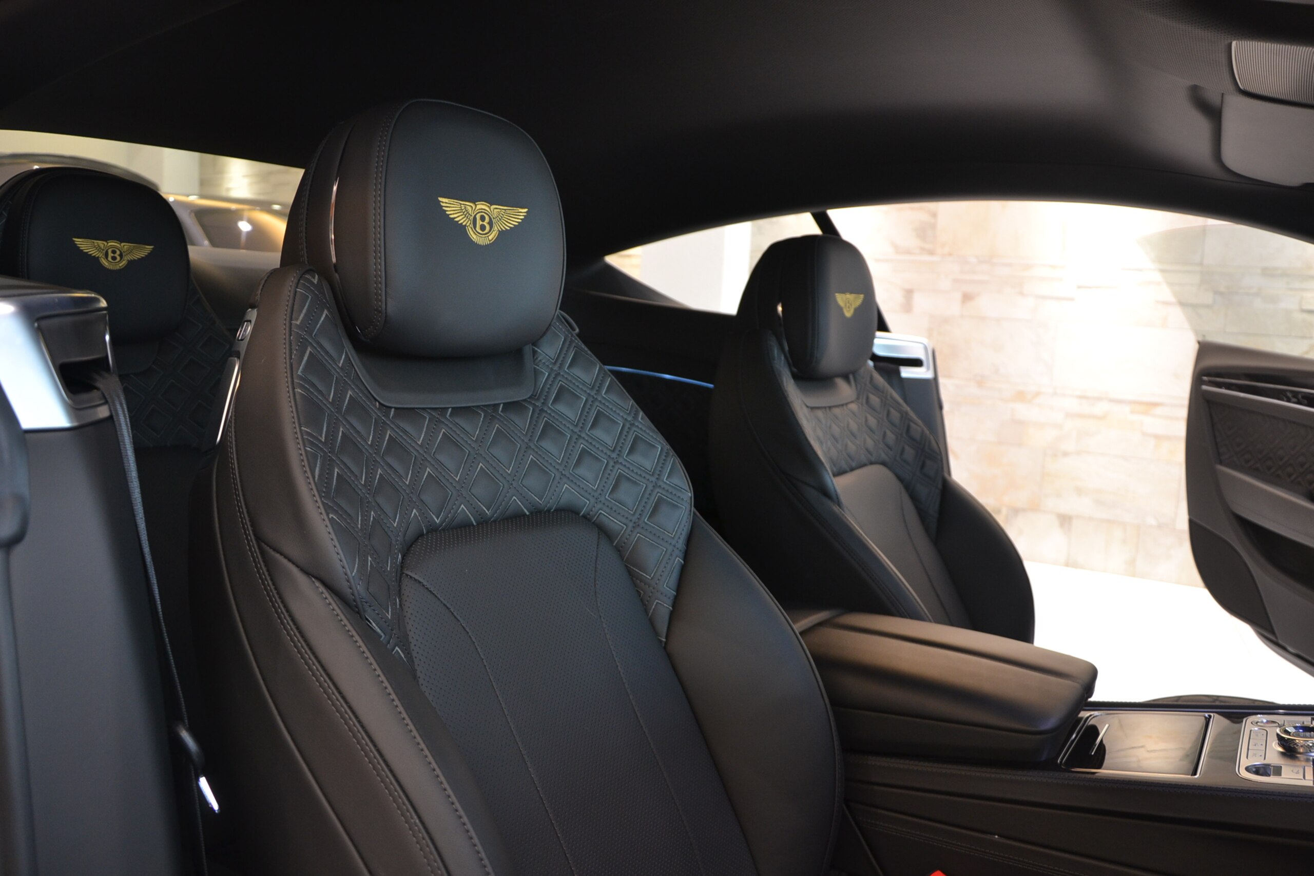 2020 Bentley Continental GT 6.0 — Photo 12 / 15