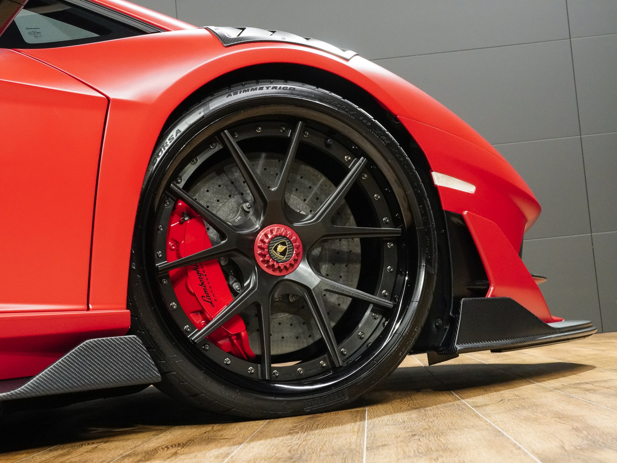 2021 Lamborghini Aventador SVJ — Photo 12 / 74