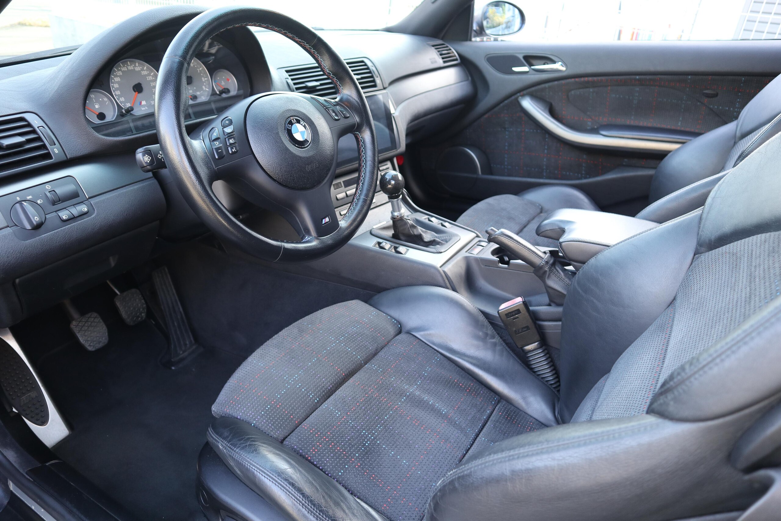2001 BMW M3 Coupe — Photo 7 / 21
