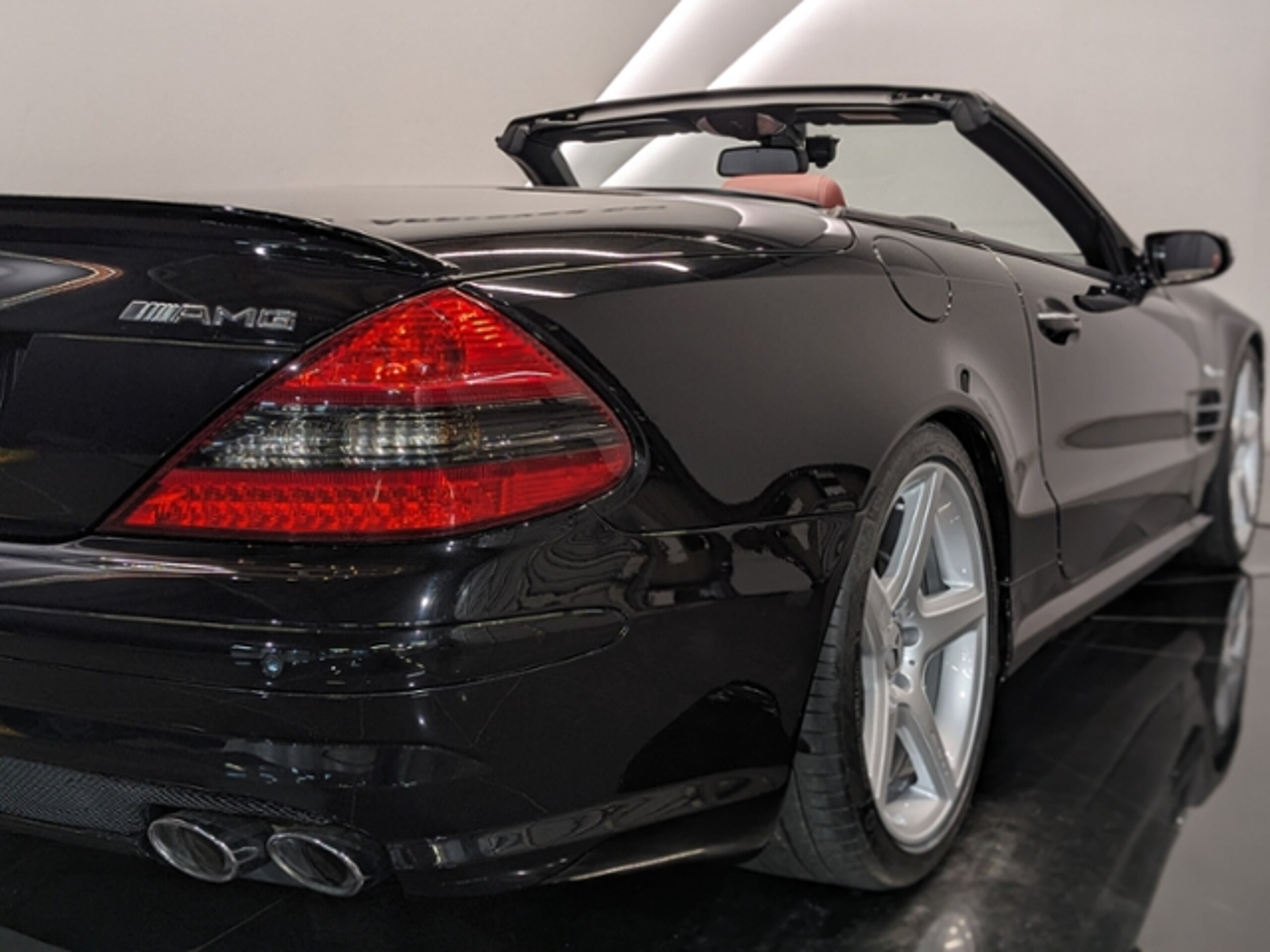 2007 Mercedes Benz SL55 AMG — Photo 22 / 25