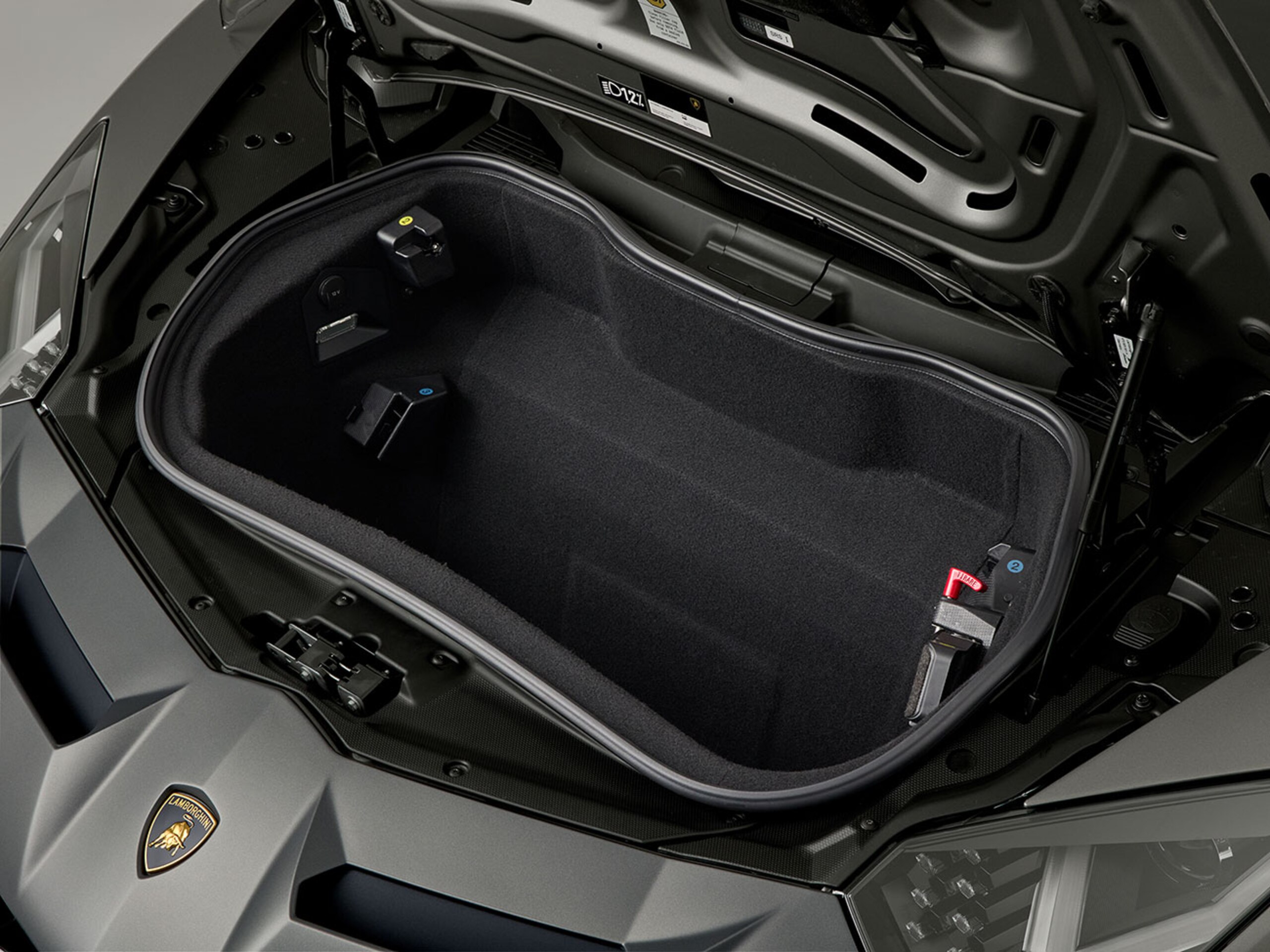 2020 Lamborghini Aventador SVJ Roadster — Photo 19 / 20