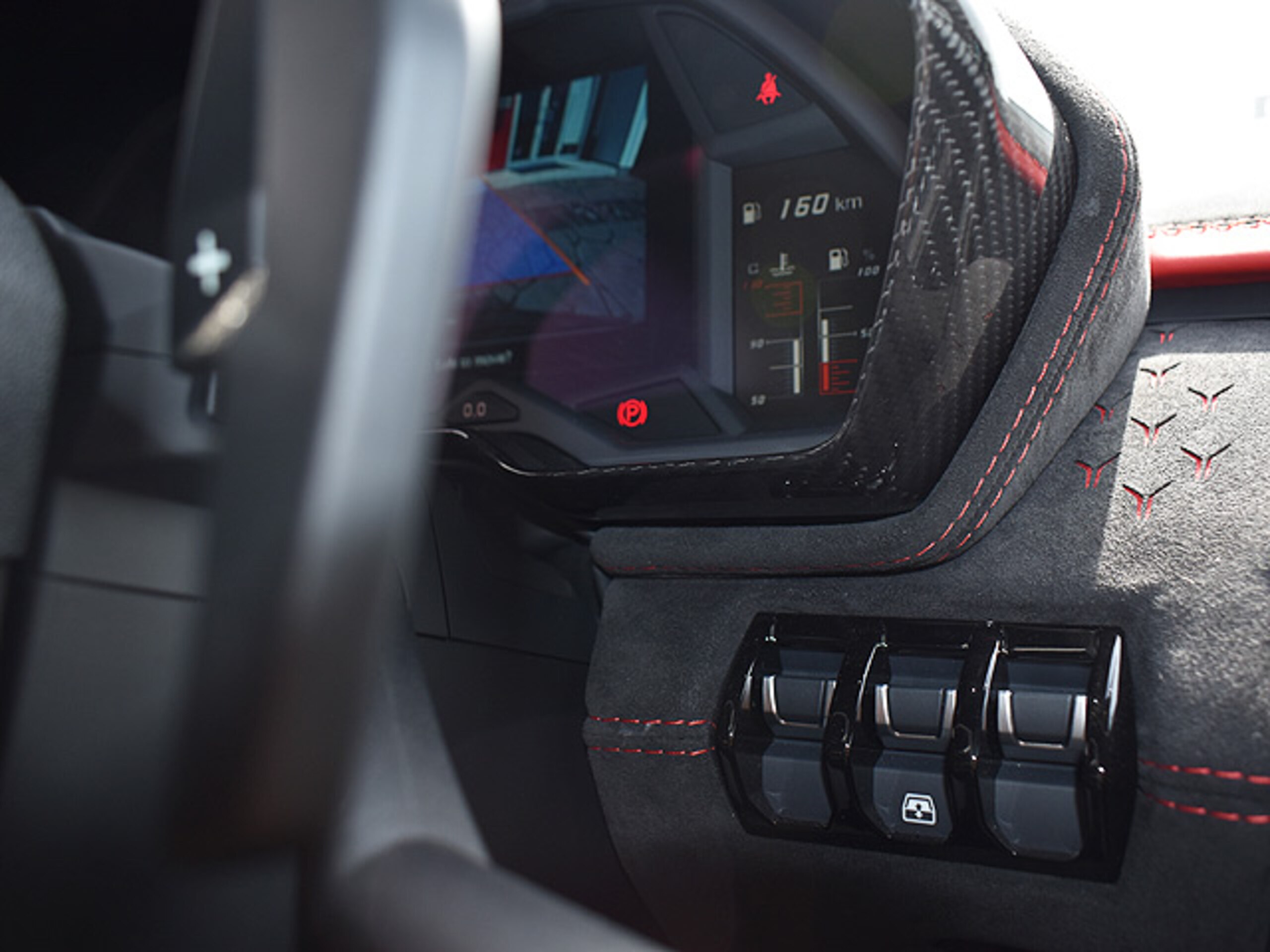 2022 Lamborghini Aventador Roadster LP780-4 Ultimae — Photo 28 / 38