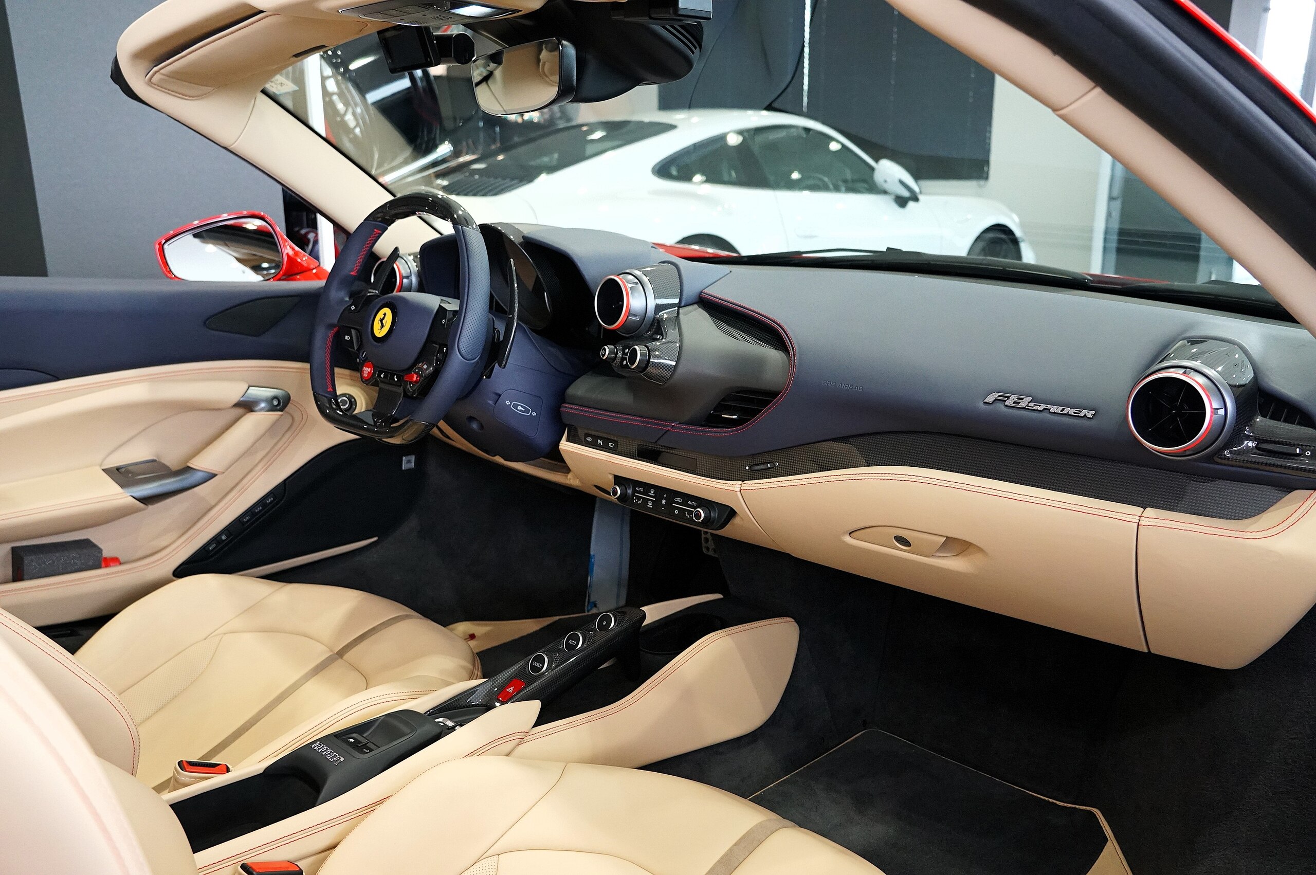 2022 Ferrari F8 Spider — Photo 26 / 52