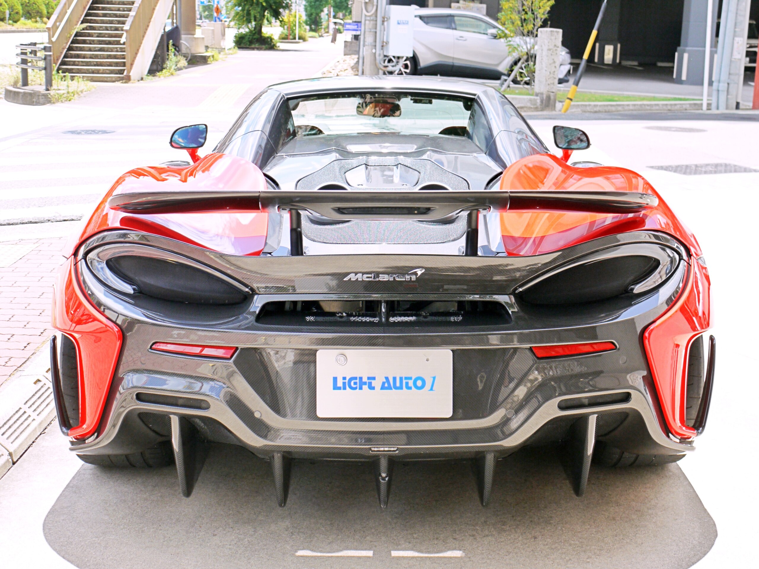 2019 McLaren 600LT Spider — Photo 12 / 21