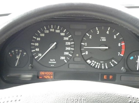 1990 BMW 750i — Photo 12 / 22