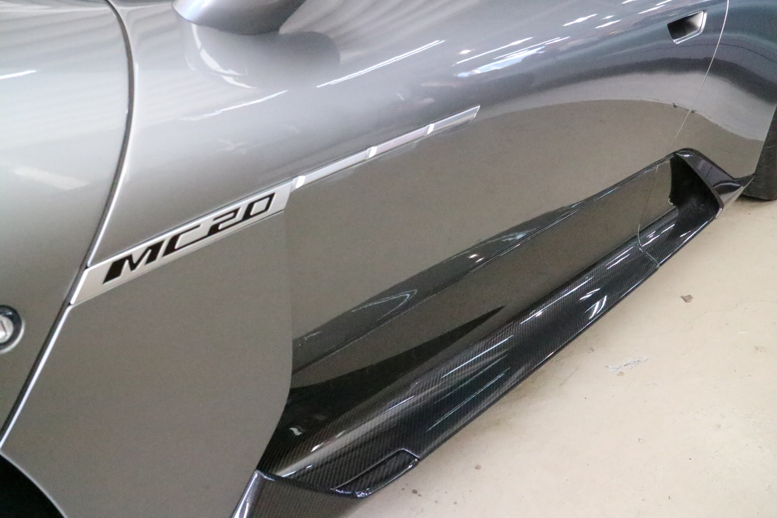 2022 Maserati MC20 — Photo 12 / 32