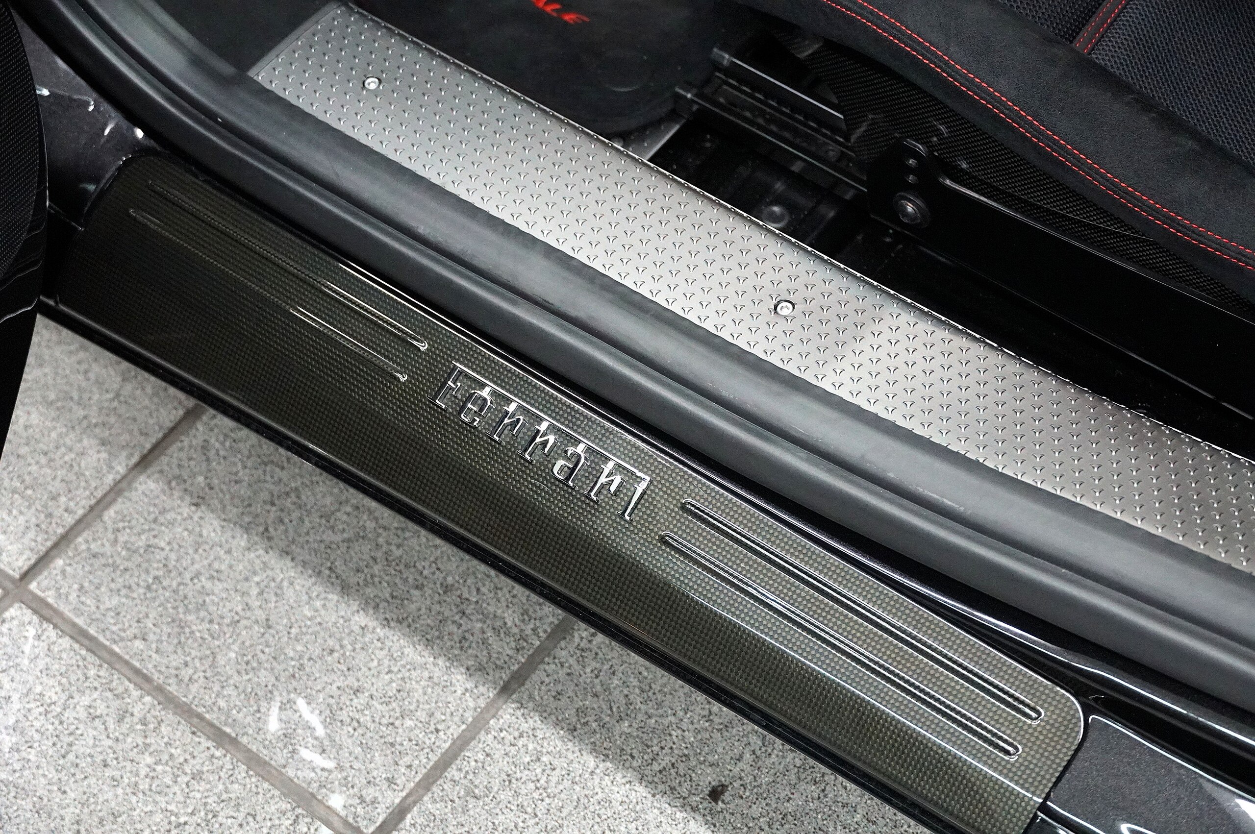 2015 Ferrari 458 Speciale — Photo 33 / 45