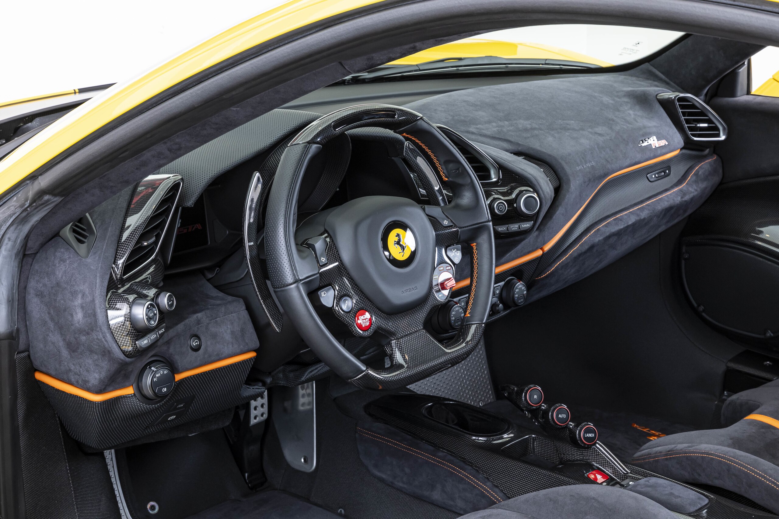 2019 Ferrari 488 Pista — Photo 7 / 17