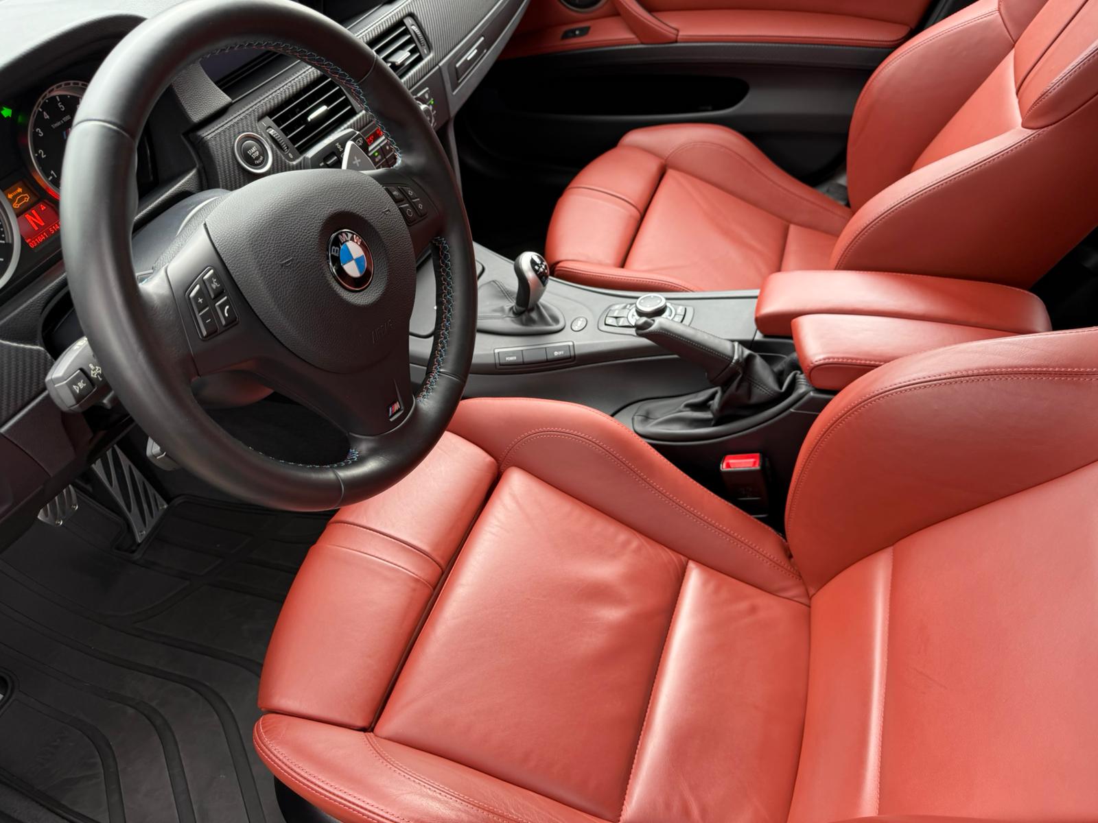 2011 BMW M3 Sedan — Photo 8 / 22