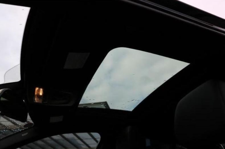 2011 BMW 528i M Sport — Photo 10 / 11