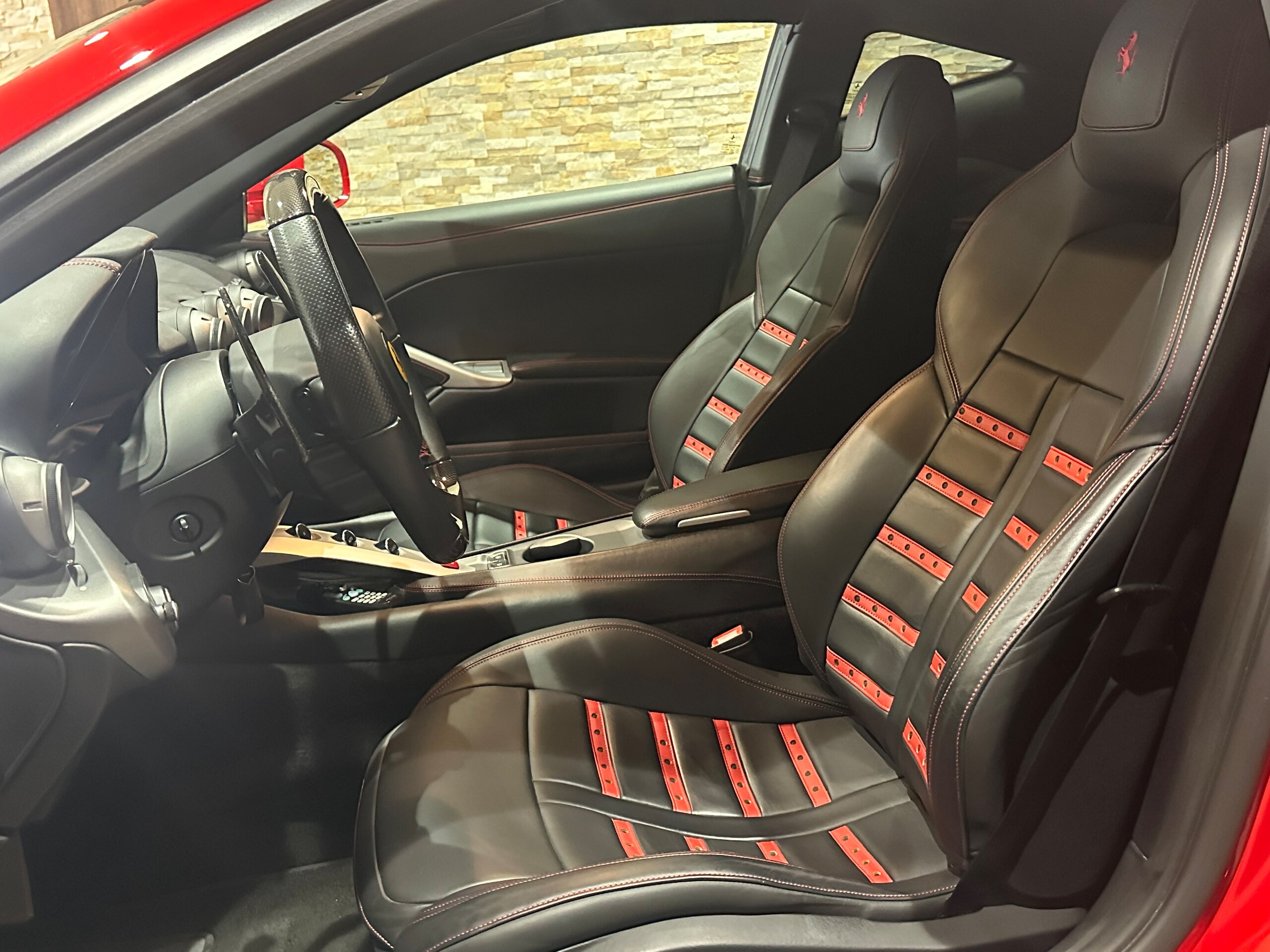 2013 Ferrari F12 Berlinetta — Photo 9 / 19