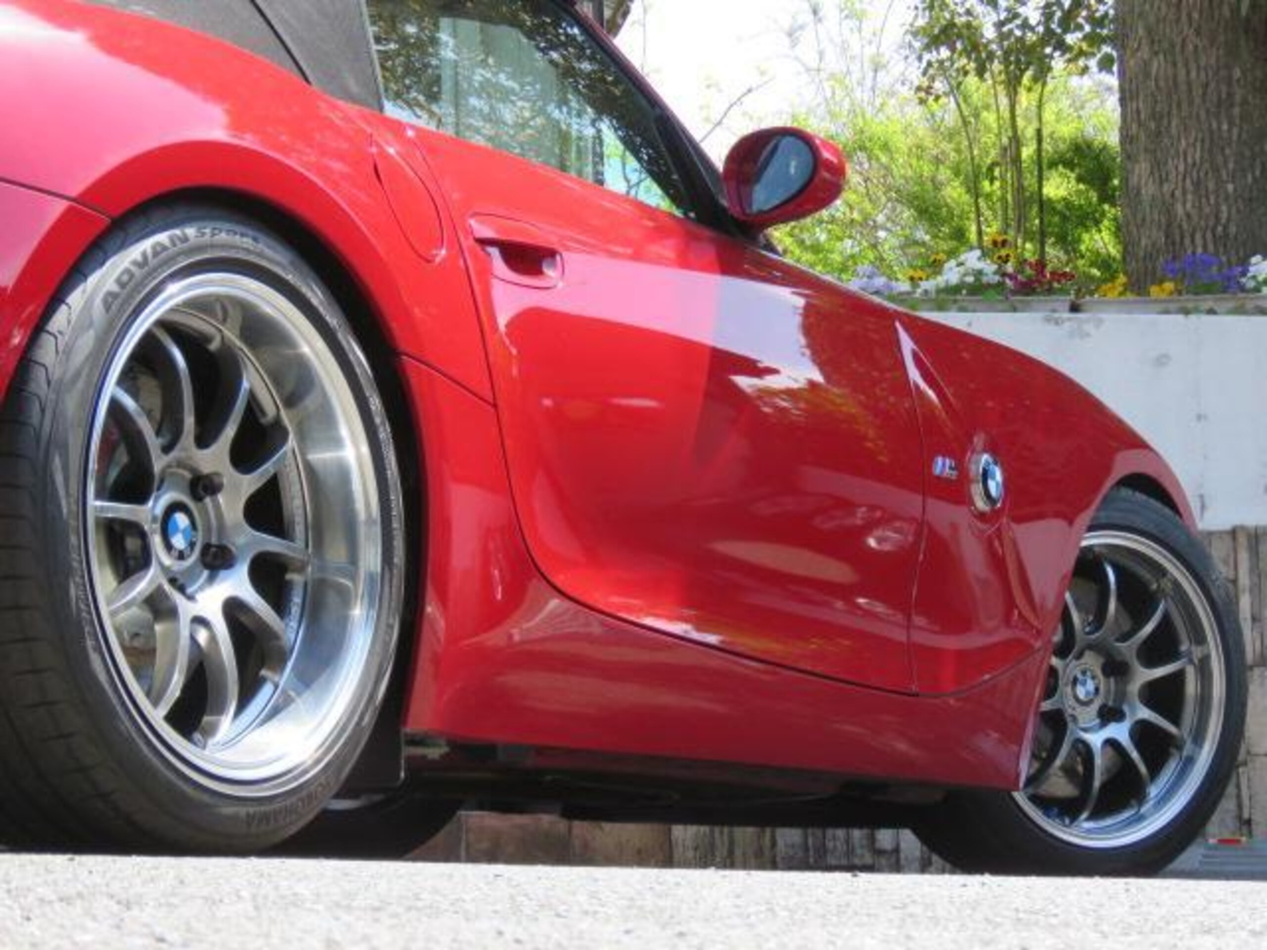 2006 BMW Z4 M Roadster — Photo 9 / 24