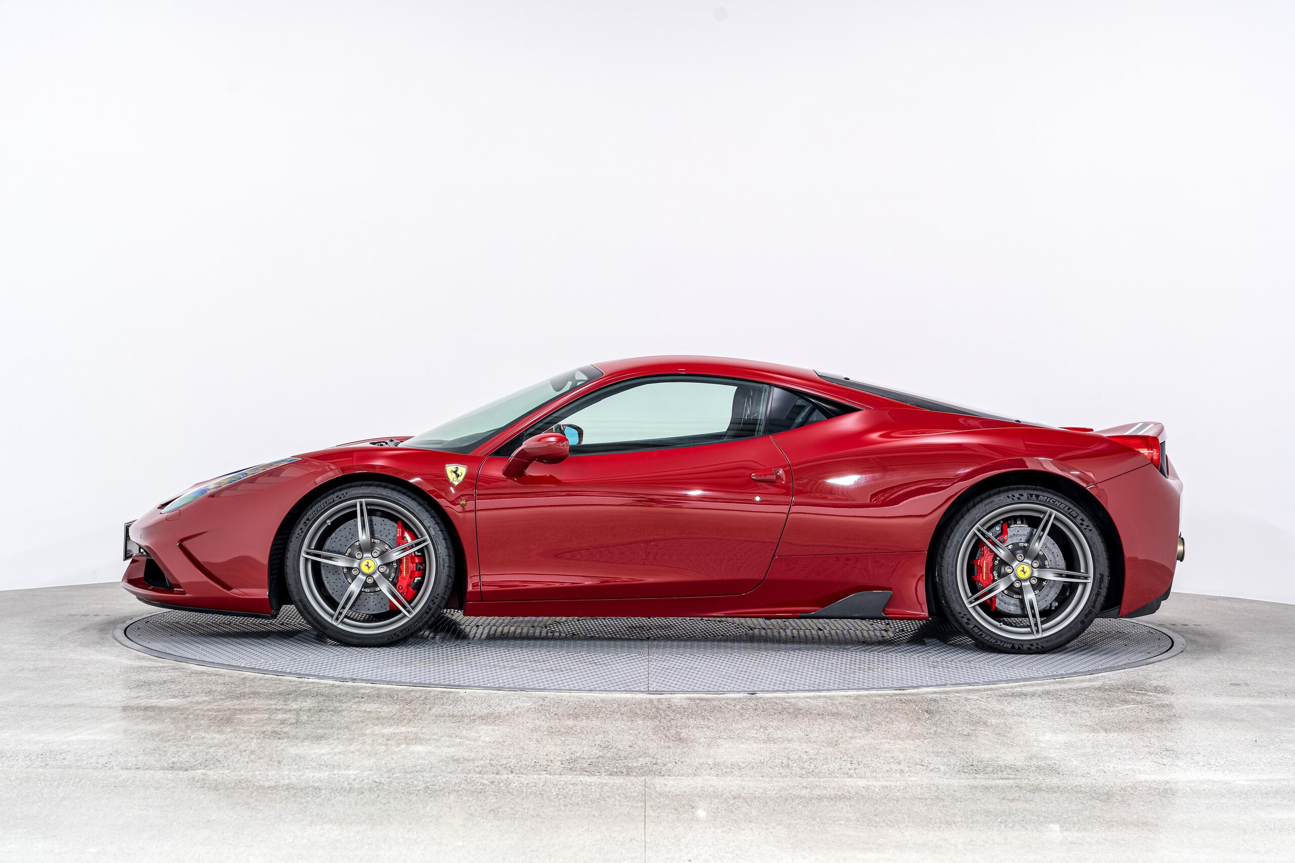 2014 Ferrari 458 Speciale — Photo 6 / 20