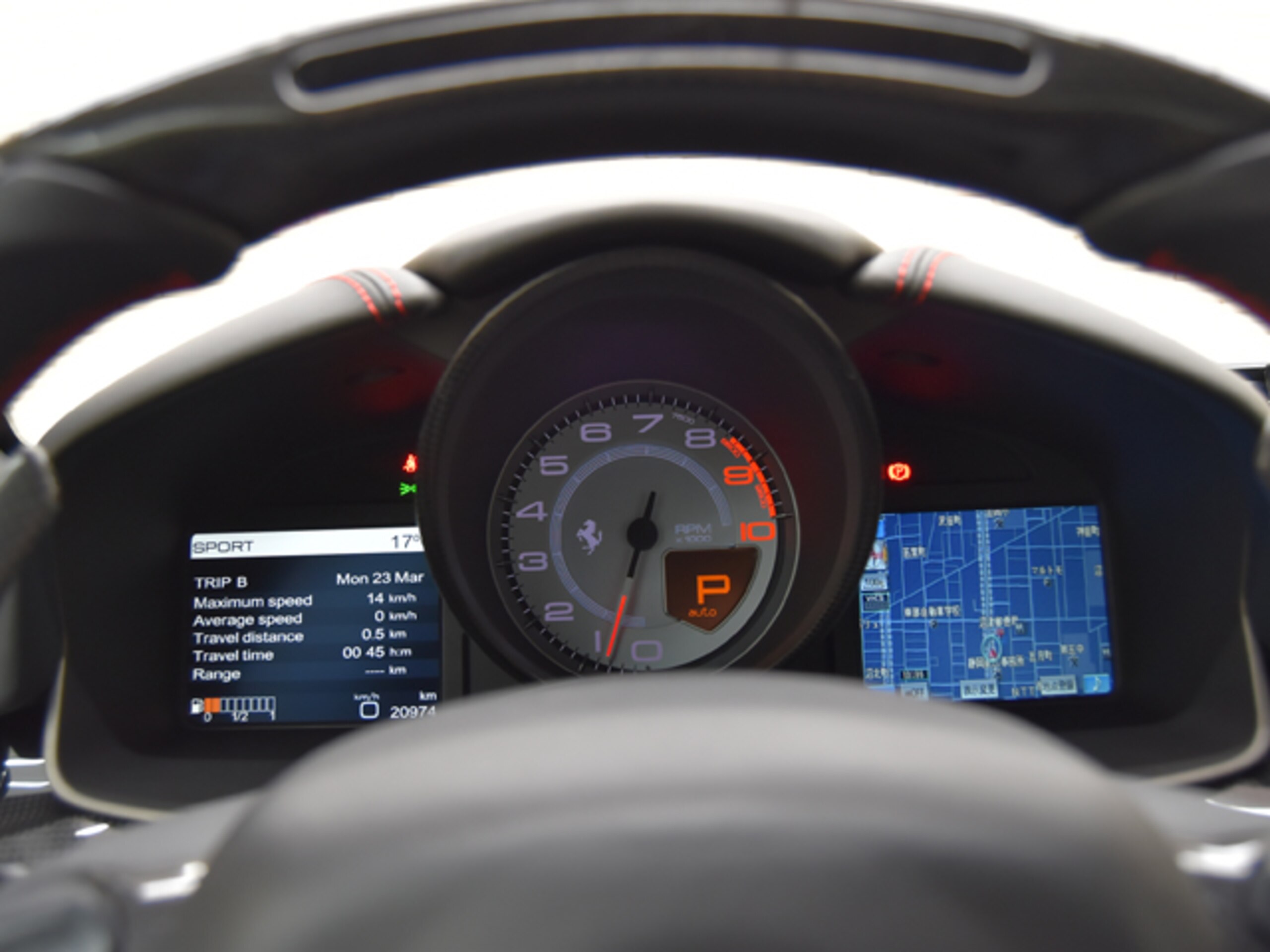 2015 Ferrari F12 Berlinetta — Photo 10 / 17