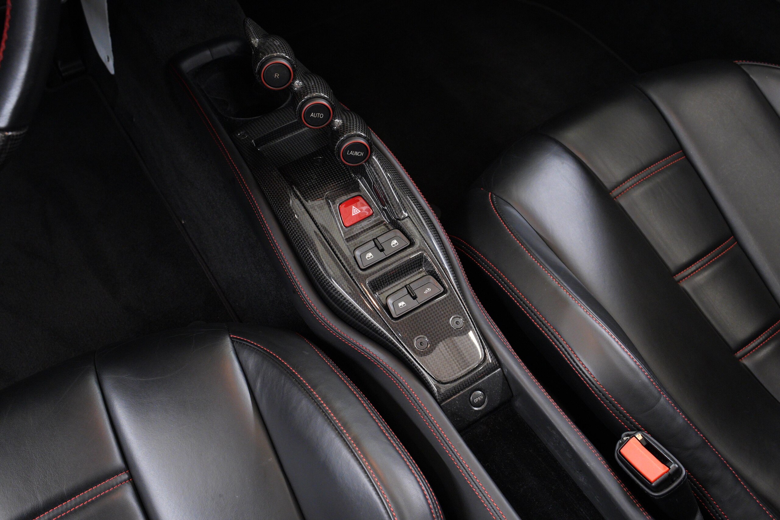 2013 Ferrari 458 Spider — Photo 28 / 41