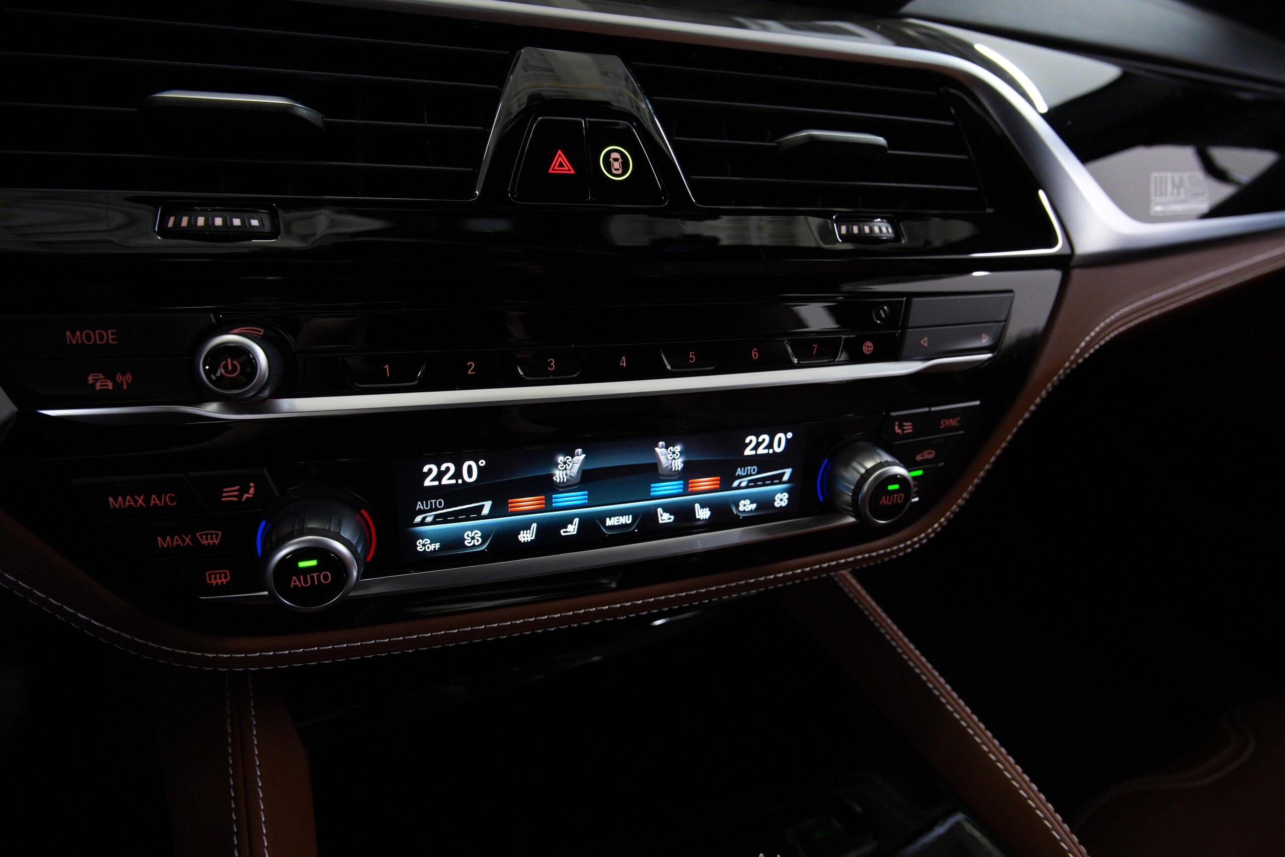 2023 BMW M5 Competition — Photo 23 / 53
