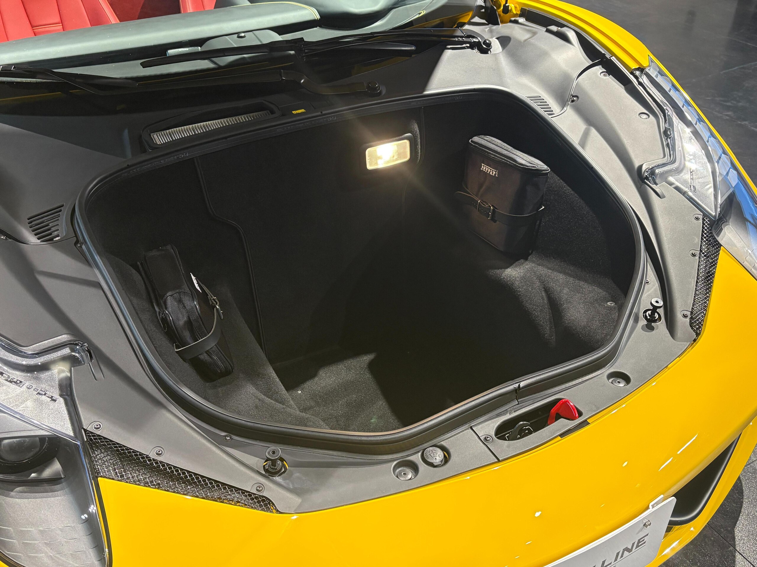 2013 Ferrari 458 Spider — Photo 17 / 19