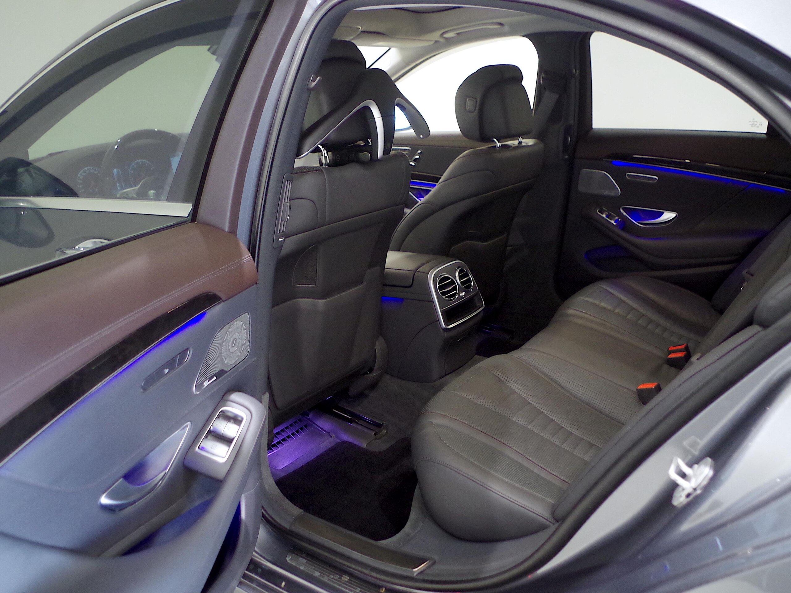 2017 Mercedes Benz S400 AMG Line — Photo 16 / 21