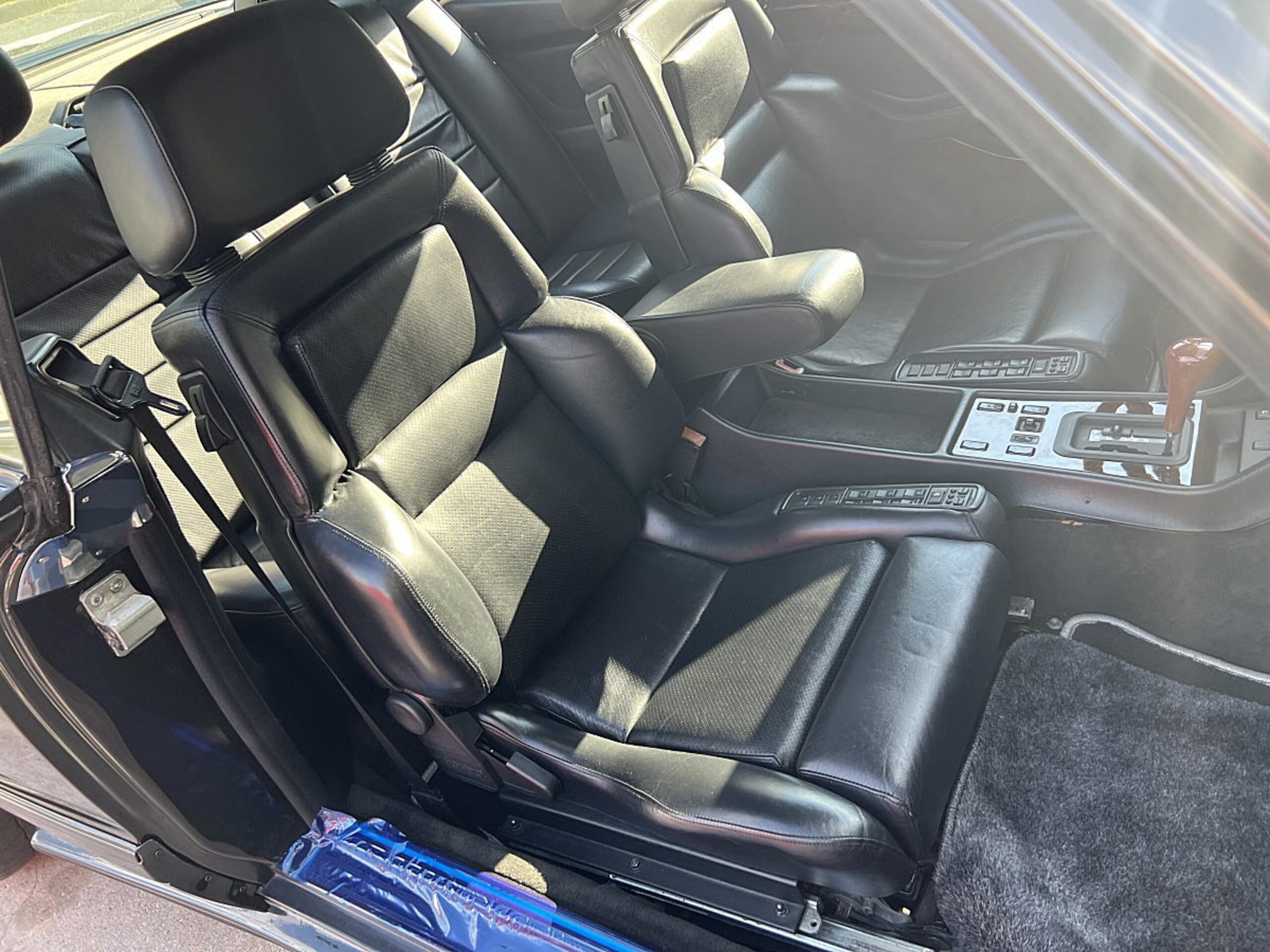 1988 Mercedes Benz 560SEC AMG 6.0 — Photo 16 / 21