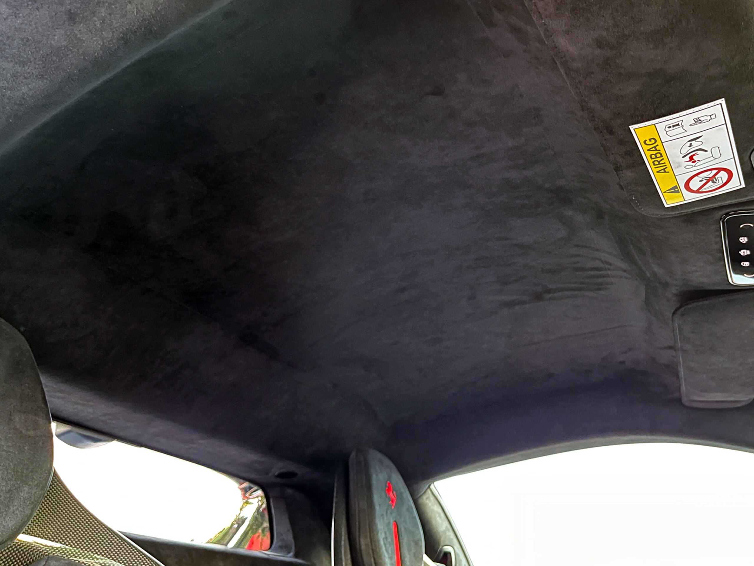 2026 Ferrari 296 Speciale — Photo 27 / 28