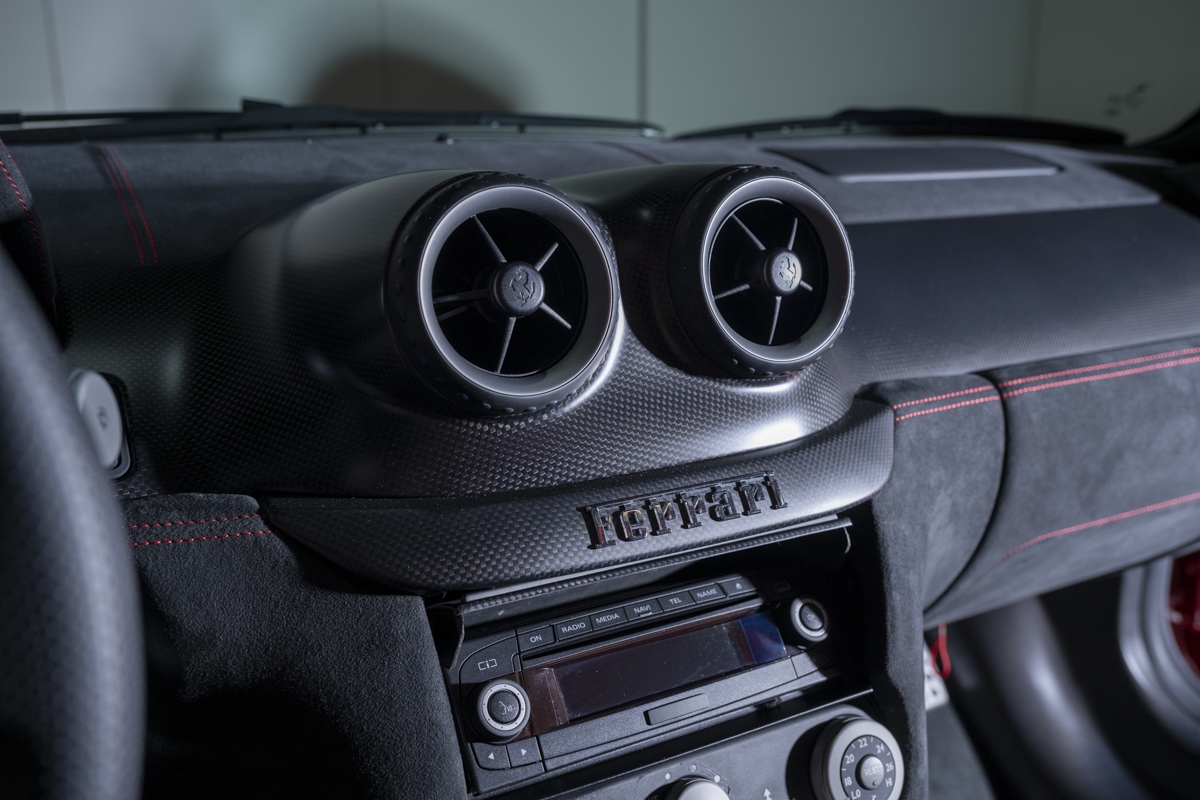 2010 Ferrari 599GTO — Photo 10 / 32