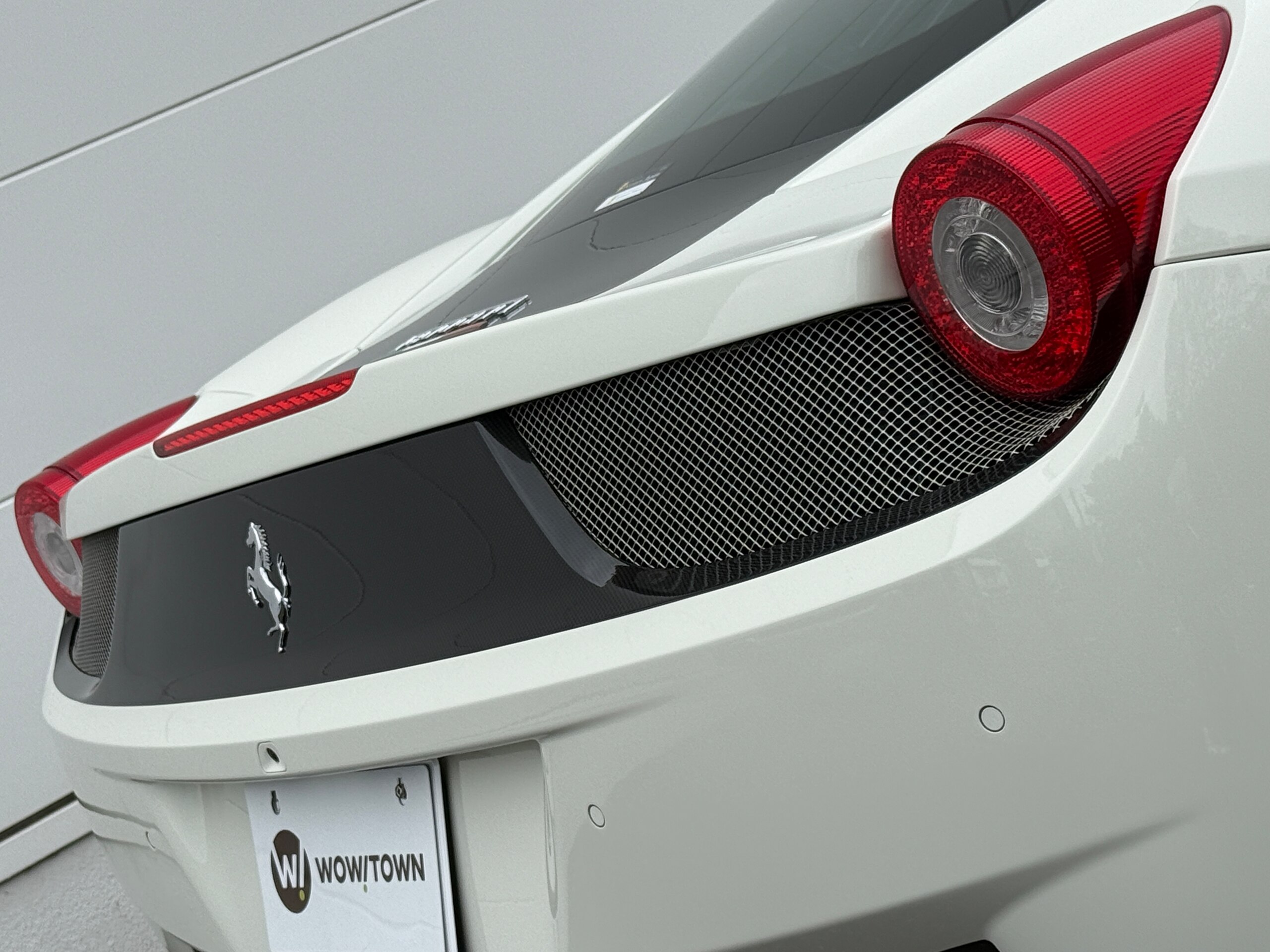 2014 Ferrari 458 Italia F1 DCT — Photo 37 / 52