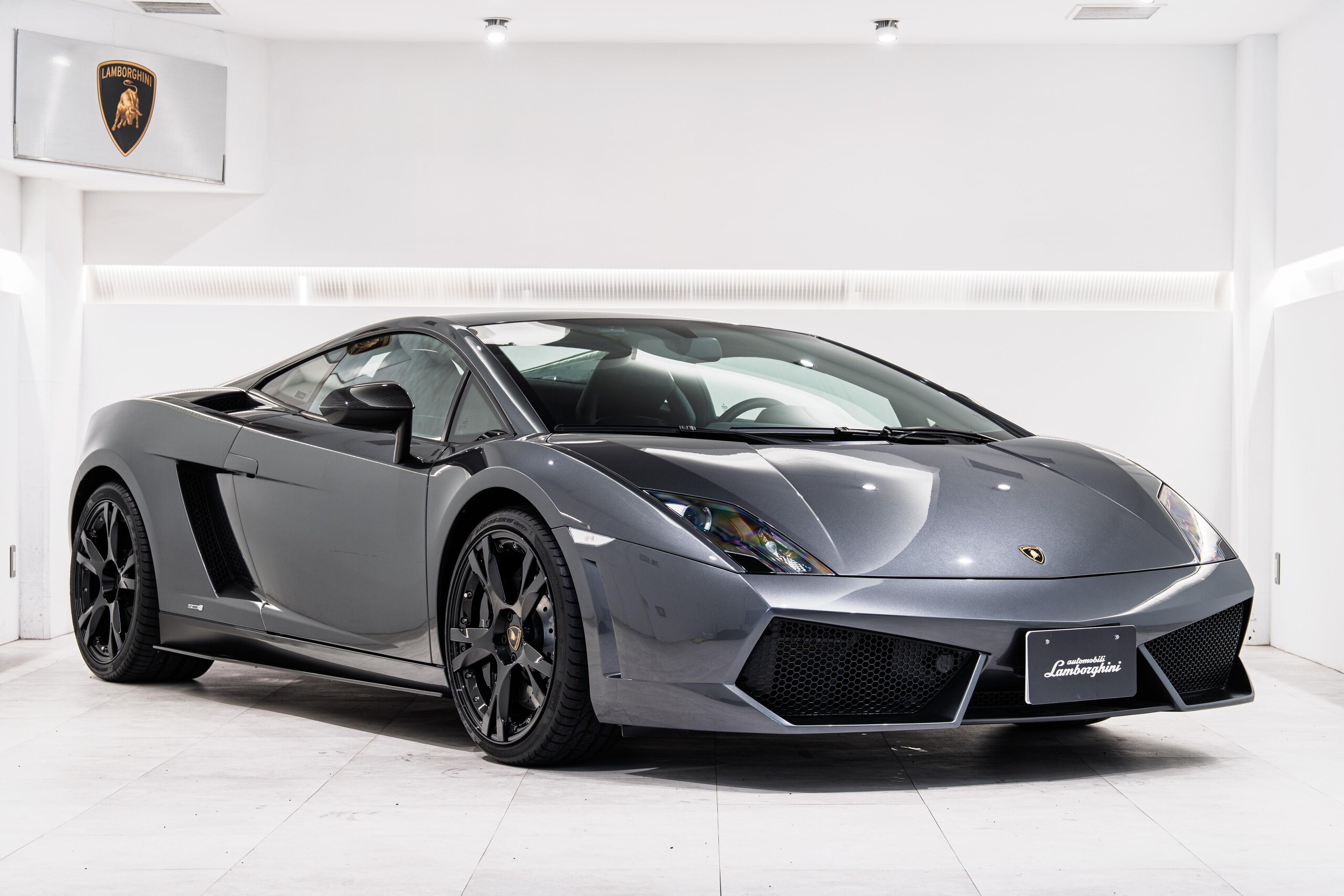2013 Lamborghini Gallardo LP550-2 Carbon fiber door mirrors for sale in Japan