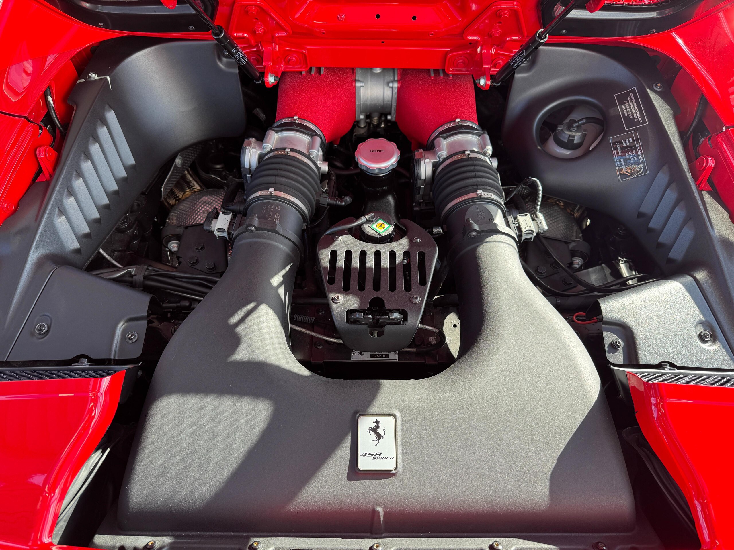 2015 Ferrari 458 Spider — Photo 21 / 23
