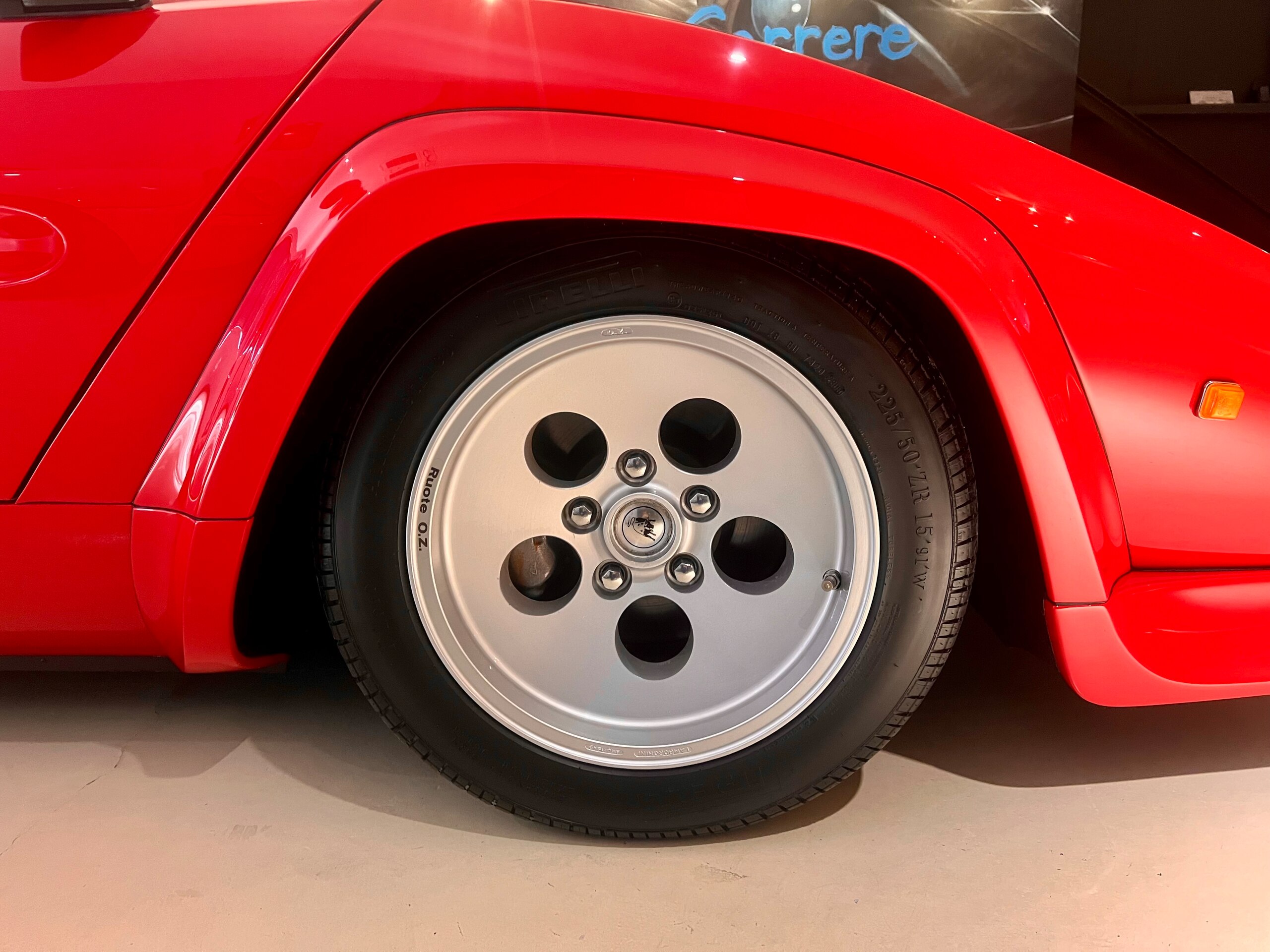 1985 Lamborghini Countach LP5000 Quattrovalvole — Photo 12 / 21
