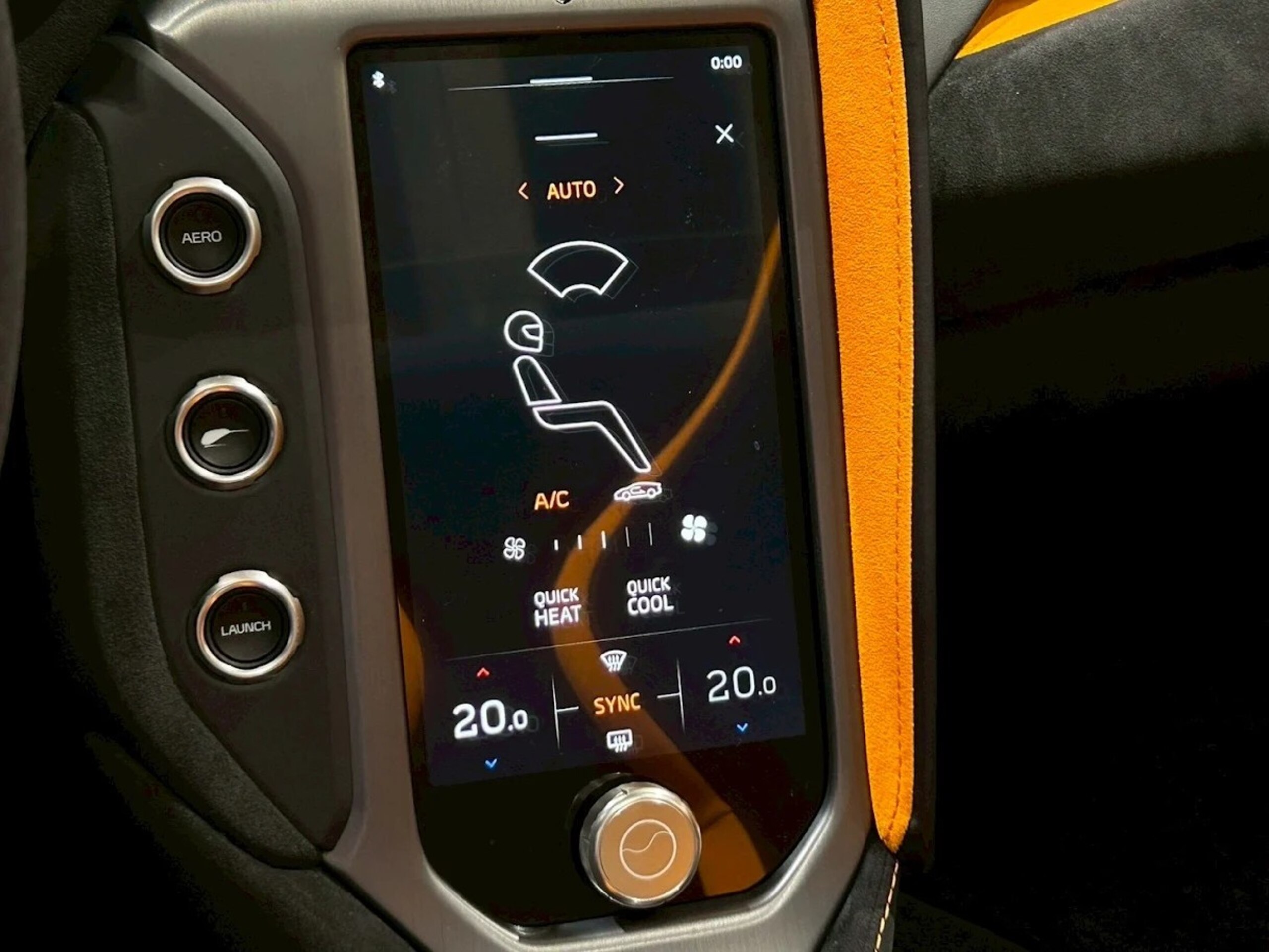 2024 McLaren 750S Spider — Photo 10 / 15