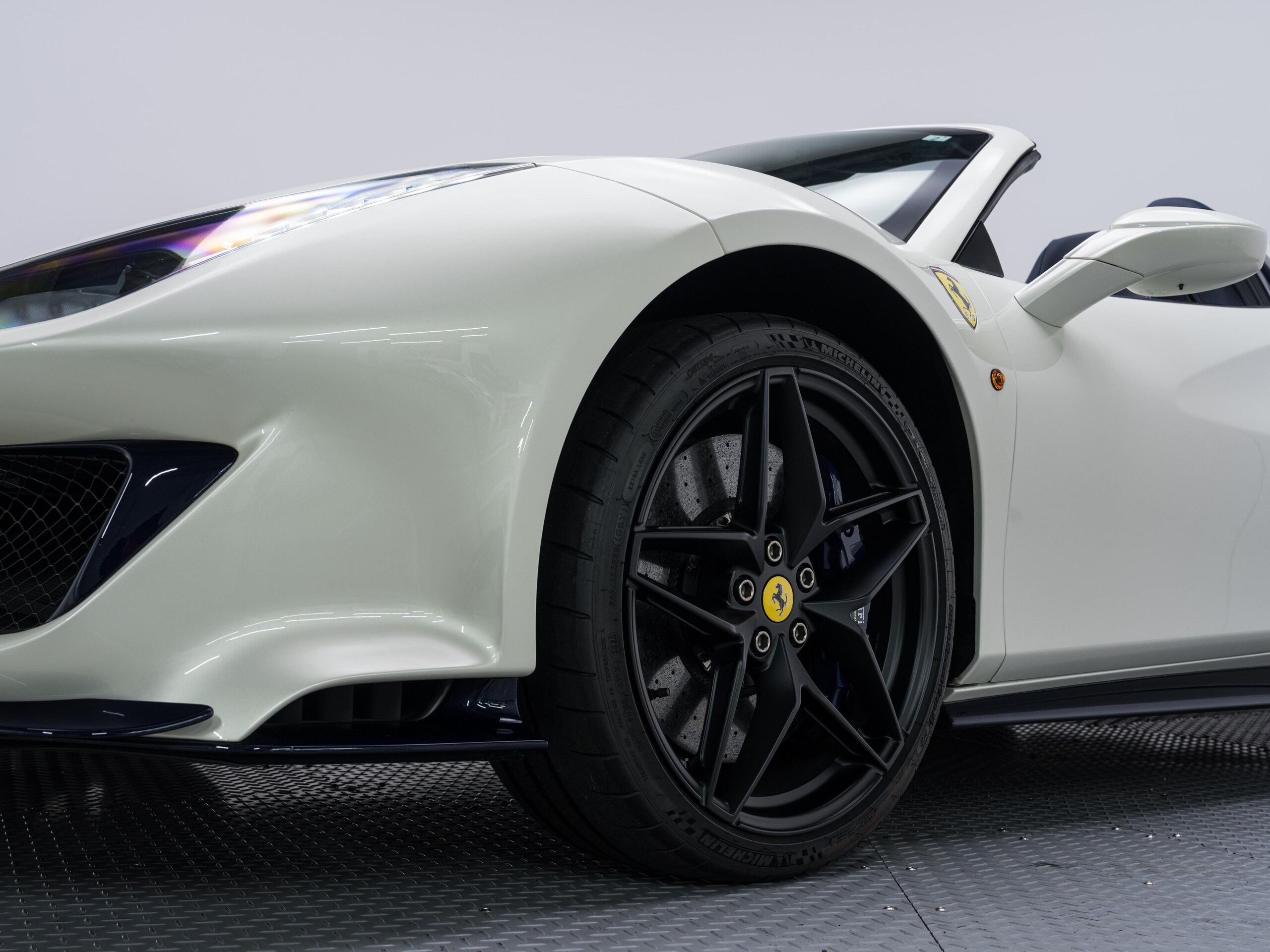 2021 Ferrari 488 Pista Spider — Photo 10 / 26