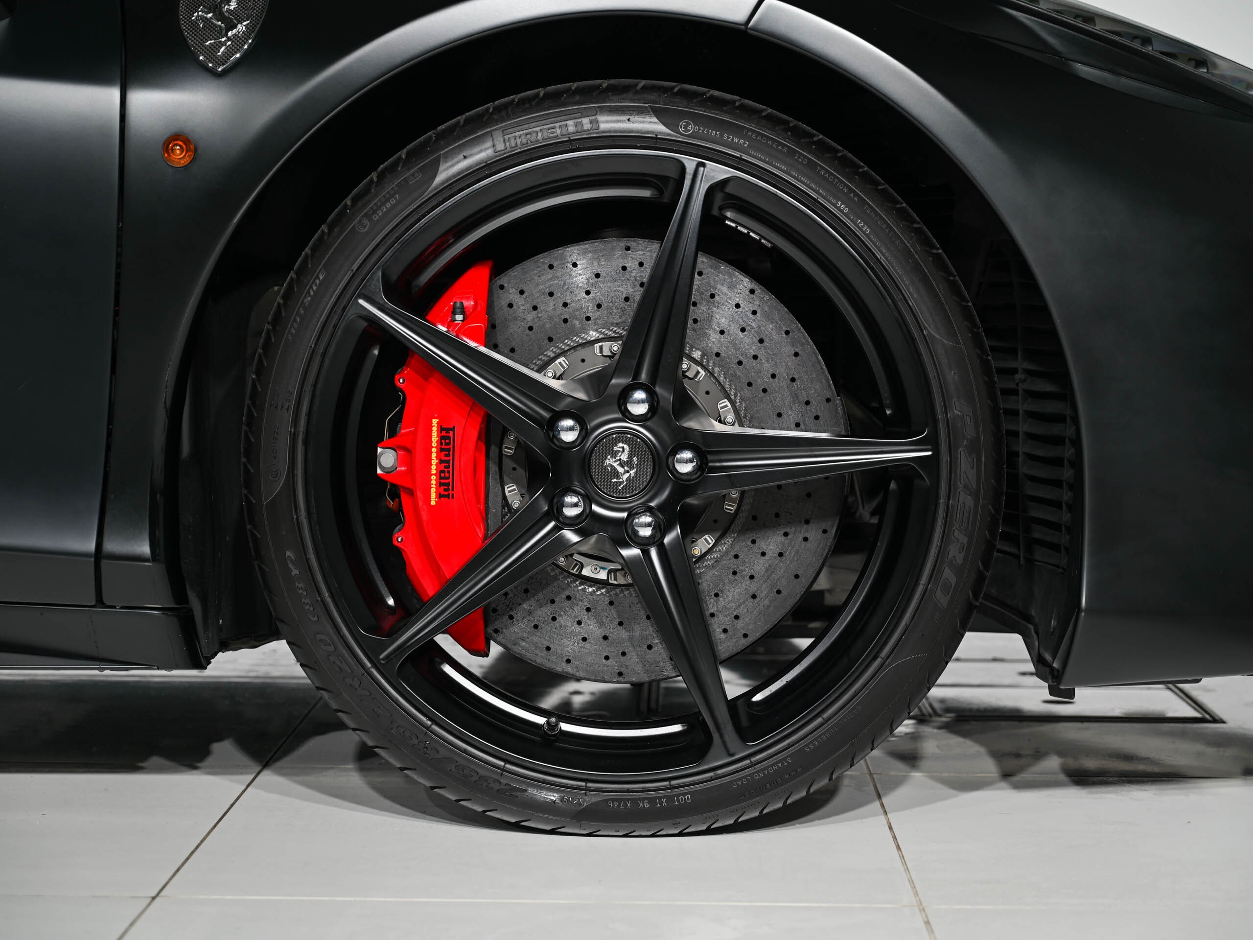 2010 Ferrari 458 Italia F1 DCT — Photo 20 / 22