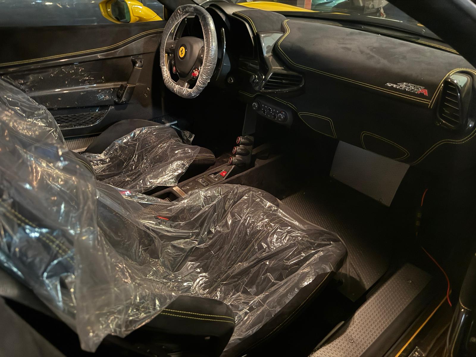 2016 Ferrari 458 Speciale Aperta — Photo 6 / 12