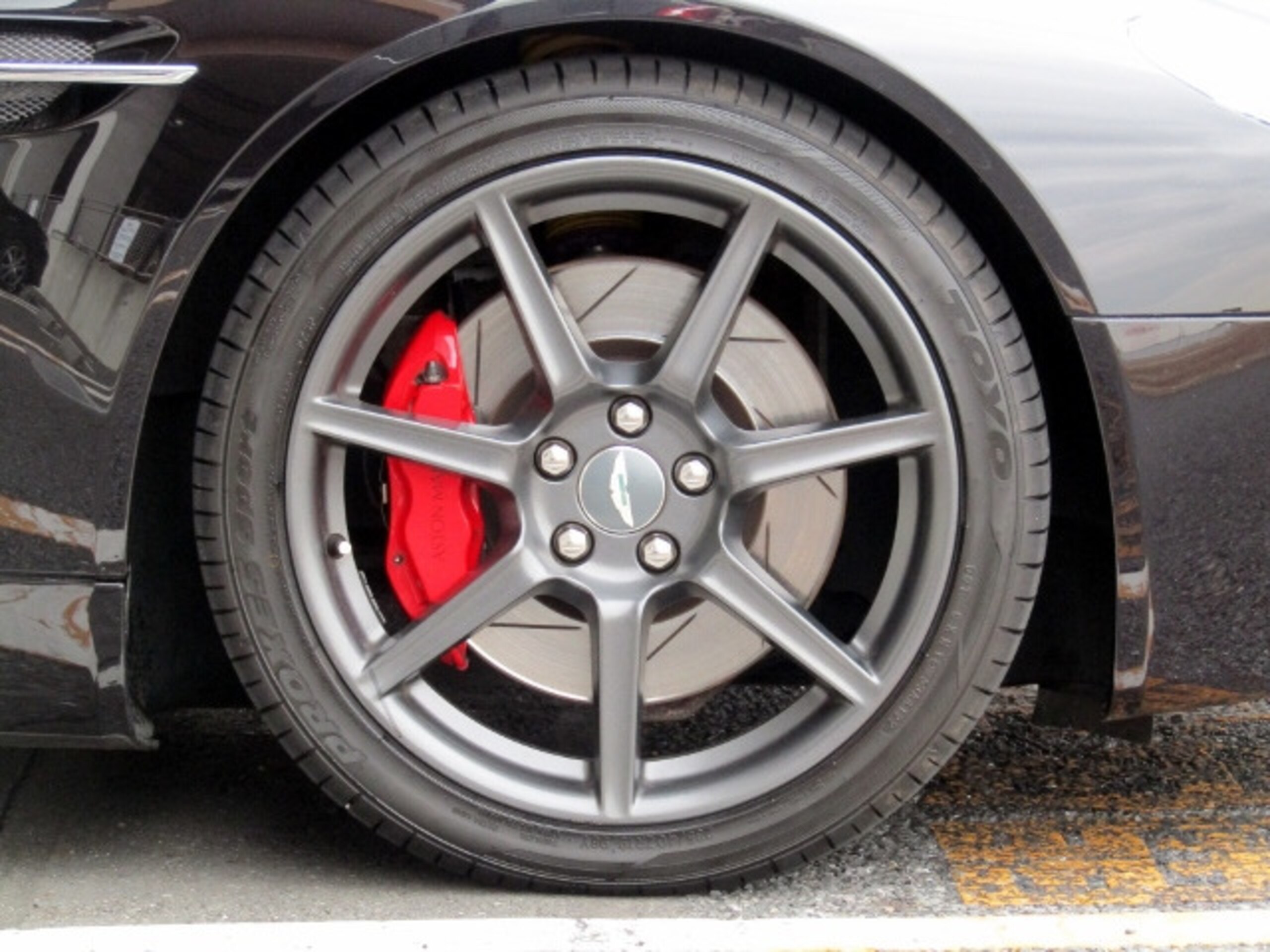 2006 Aston Martin Vantage — Photo 13 / 15
