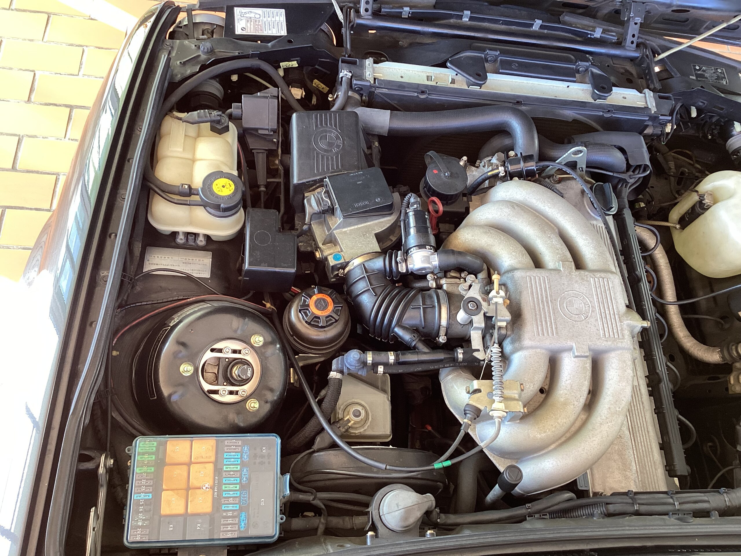 1990 BMW 325i Coupe — Photo 18 / 18