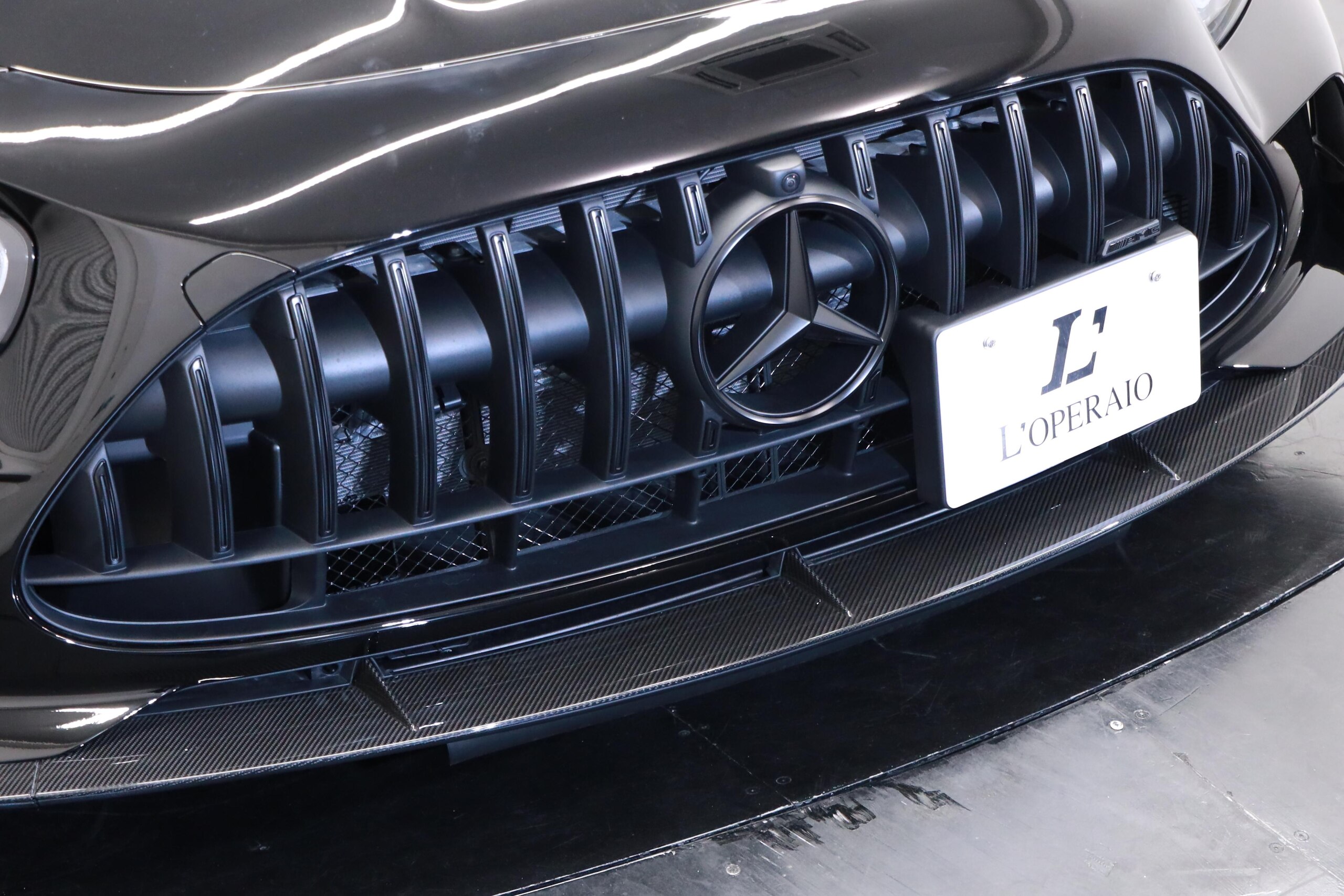 2022 Mercedes Benz AMG GT Black Series — Photo 18 / 22