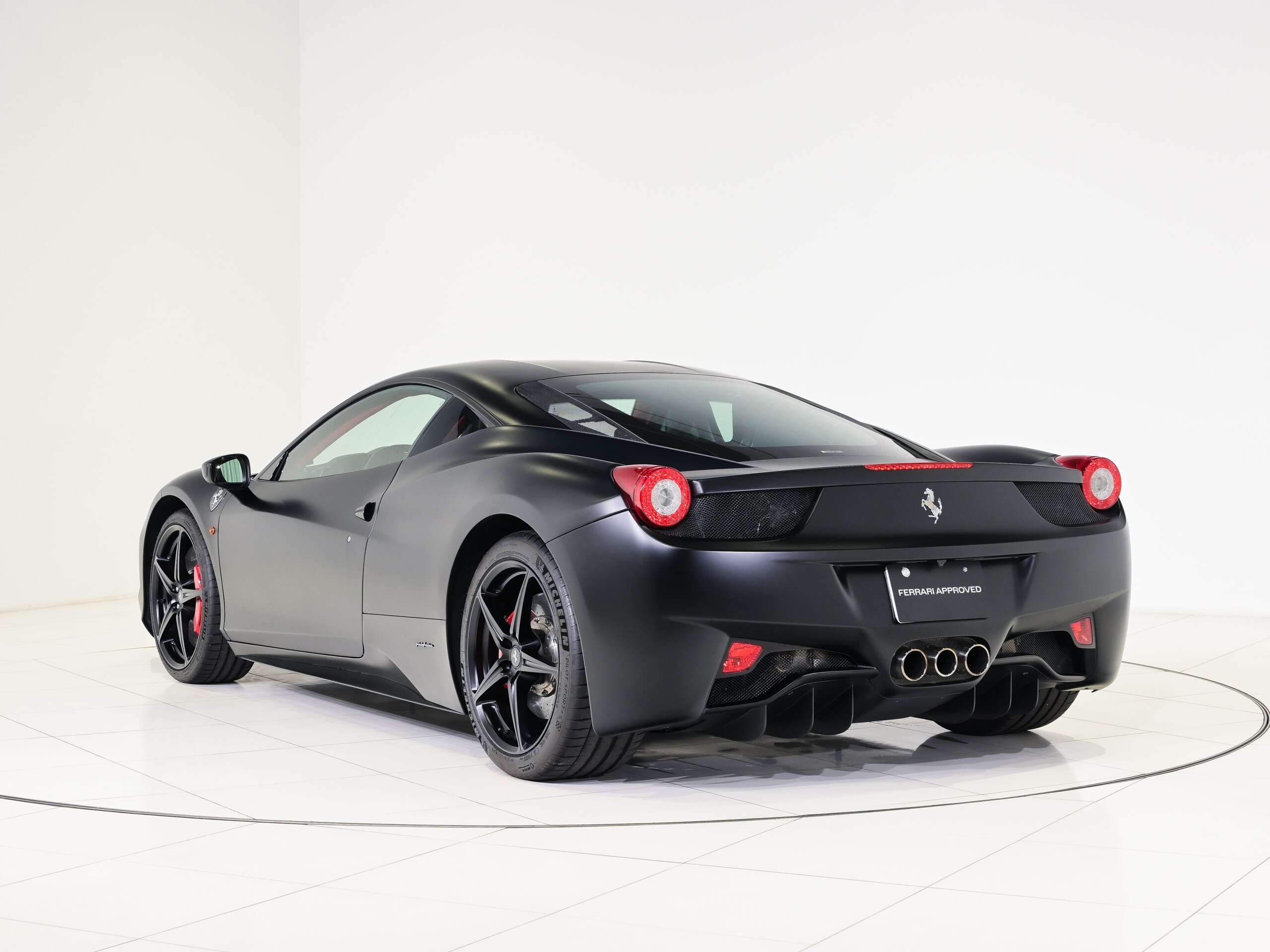 2010 Ferrari 458 Italia F1 DCT — Photo 6 / 22