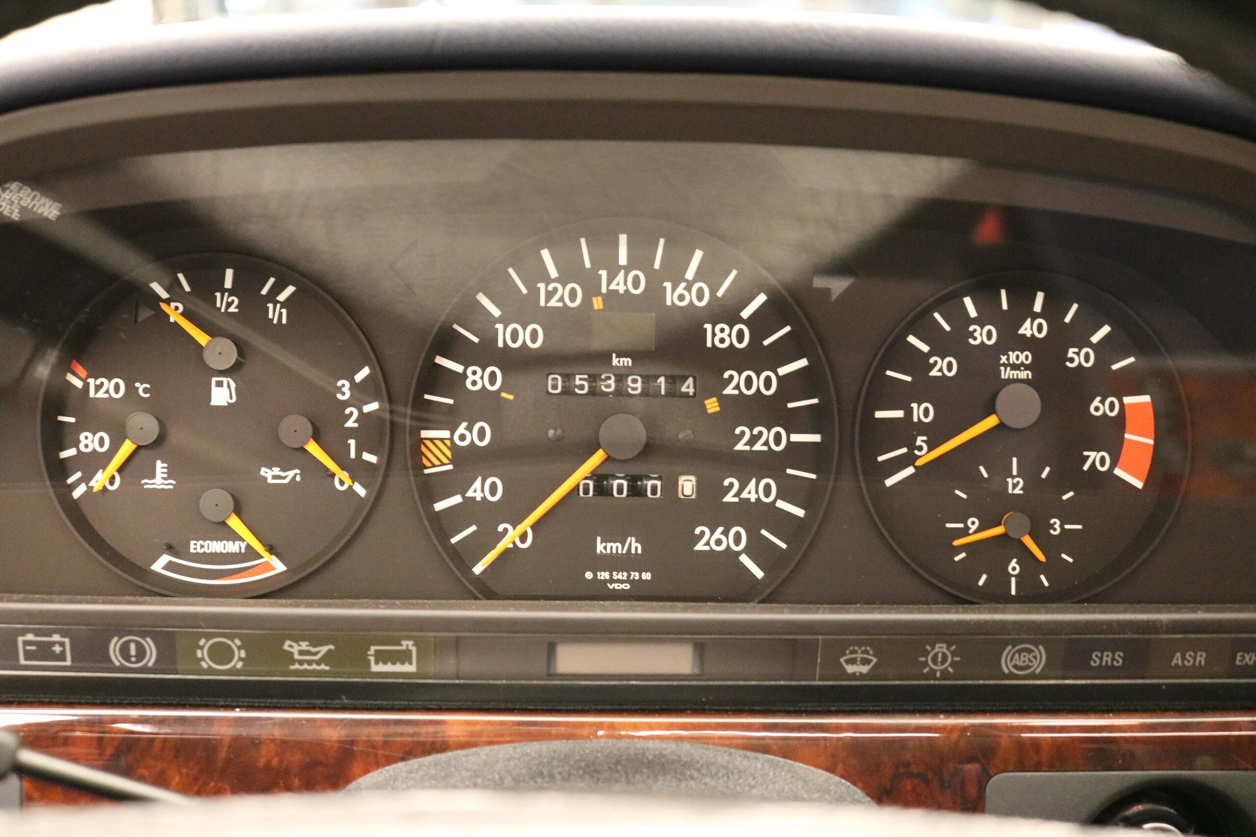1990 Mercedes Benz 560SEL — Photo 6 / 15