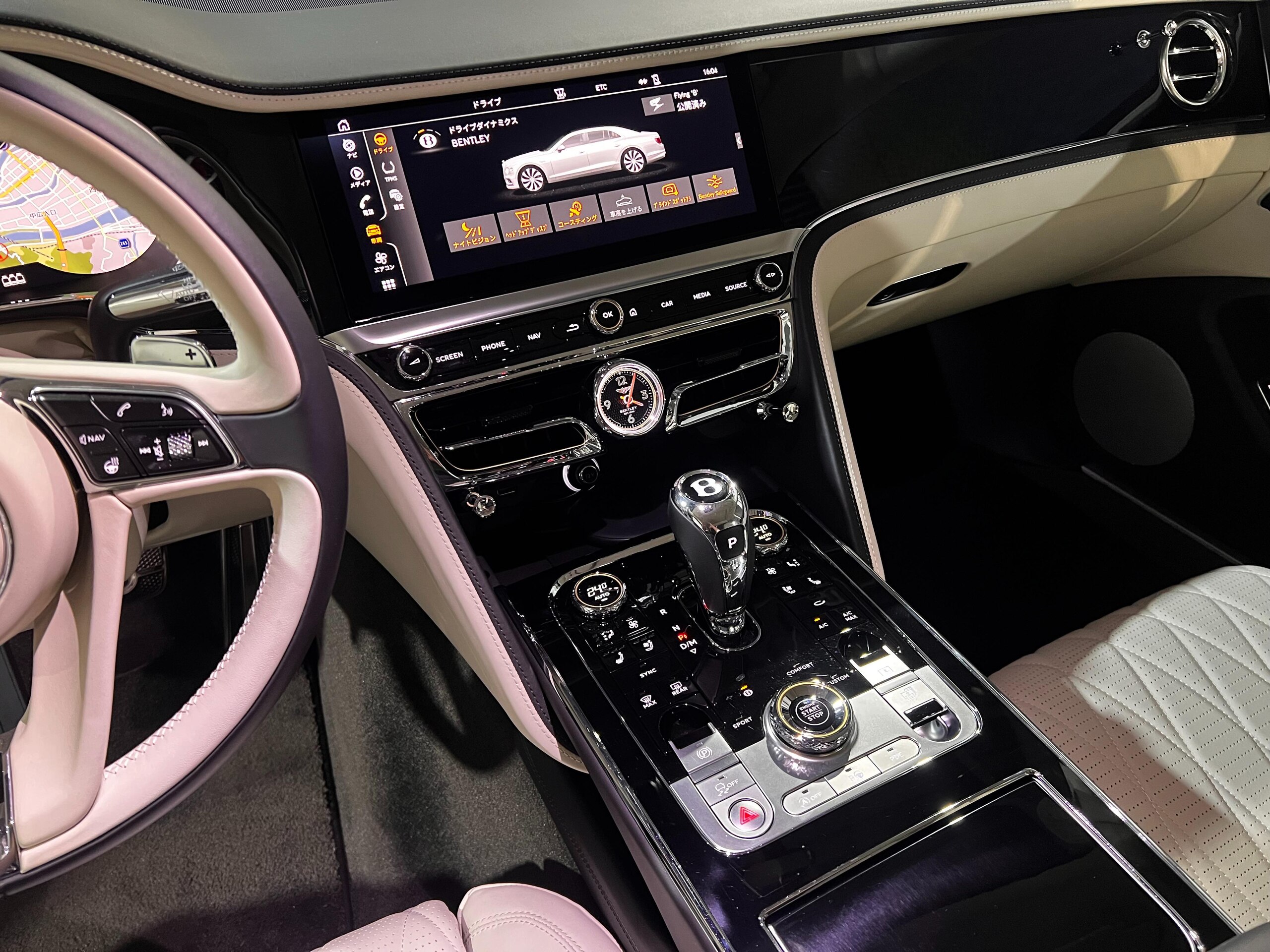 2020 Bentley Flying Spur — Photo 11 / 22