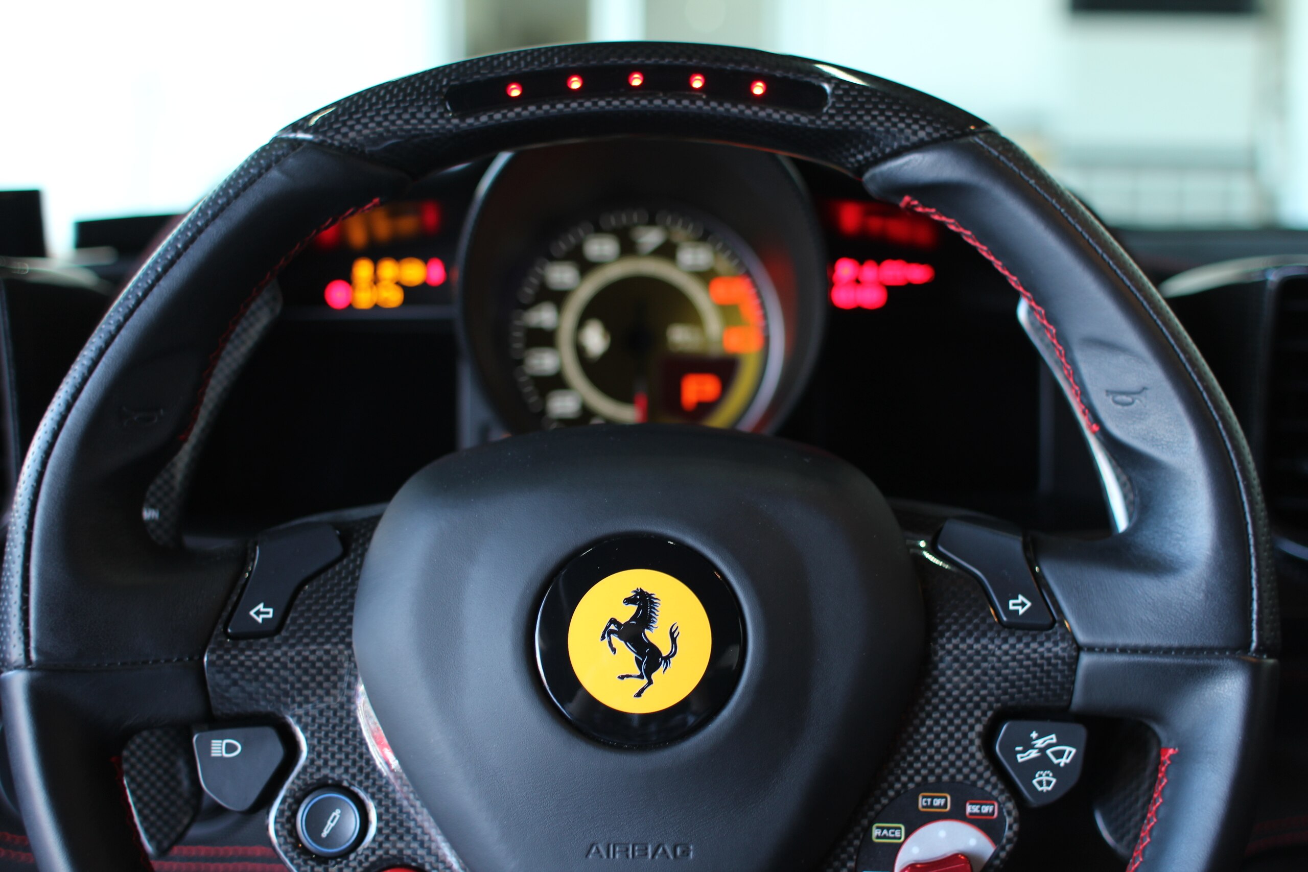 2014 Ferrari 458 Speciale — Photo 7 / 25