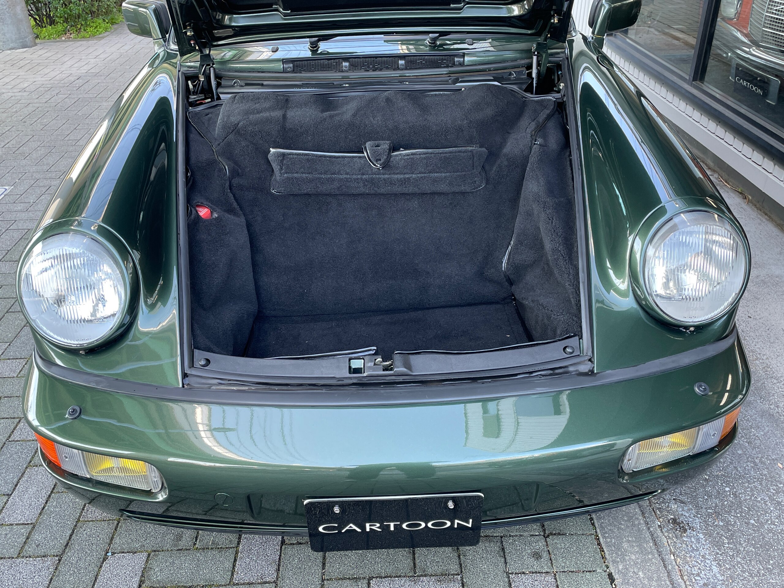 1991 Porsche 911 Carrera 2 — Photo 8 / 8