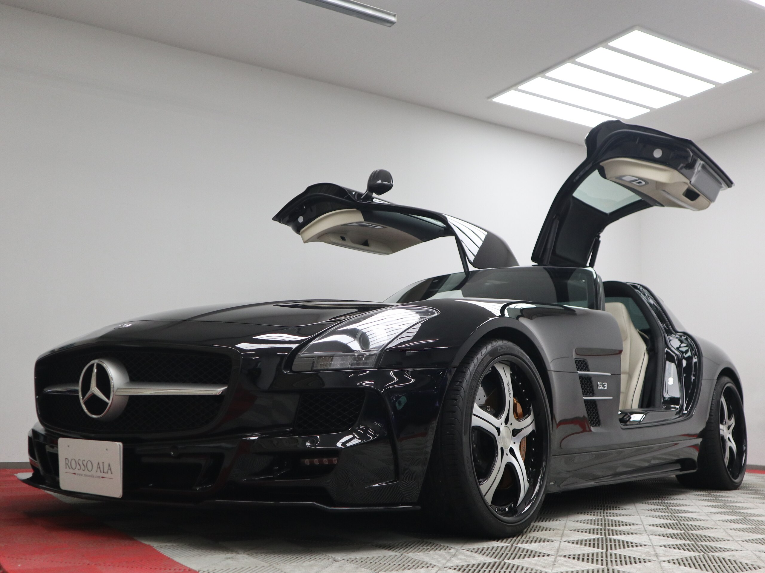 2010 Mercedes Benz SLS AMG for sale in Japan
