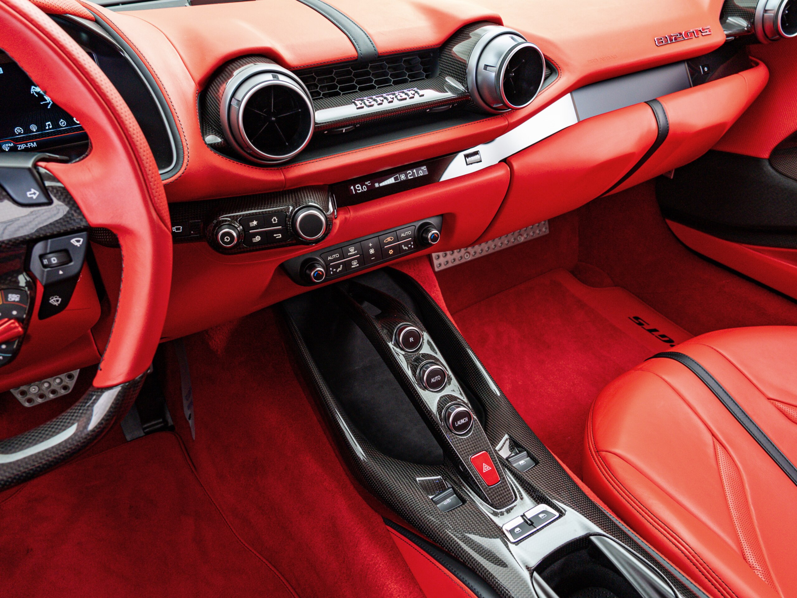 2022 Ferrari 812GTS — Photo 12 / 20