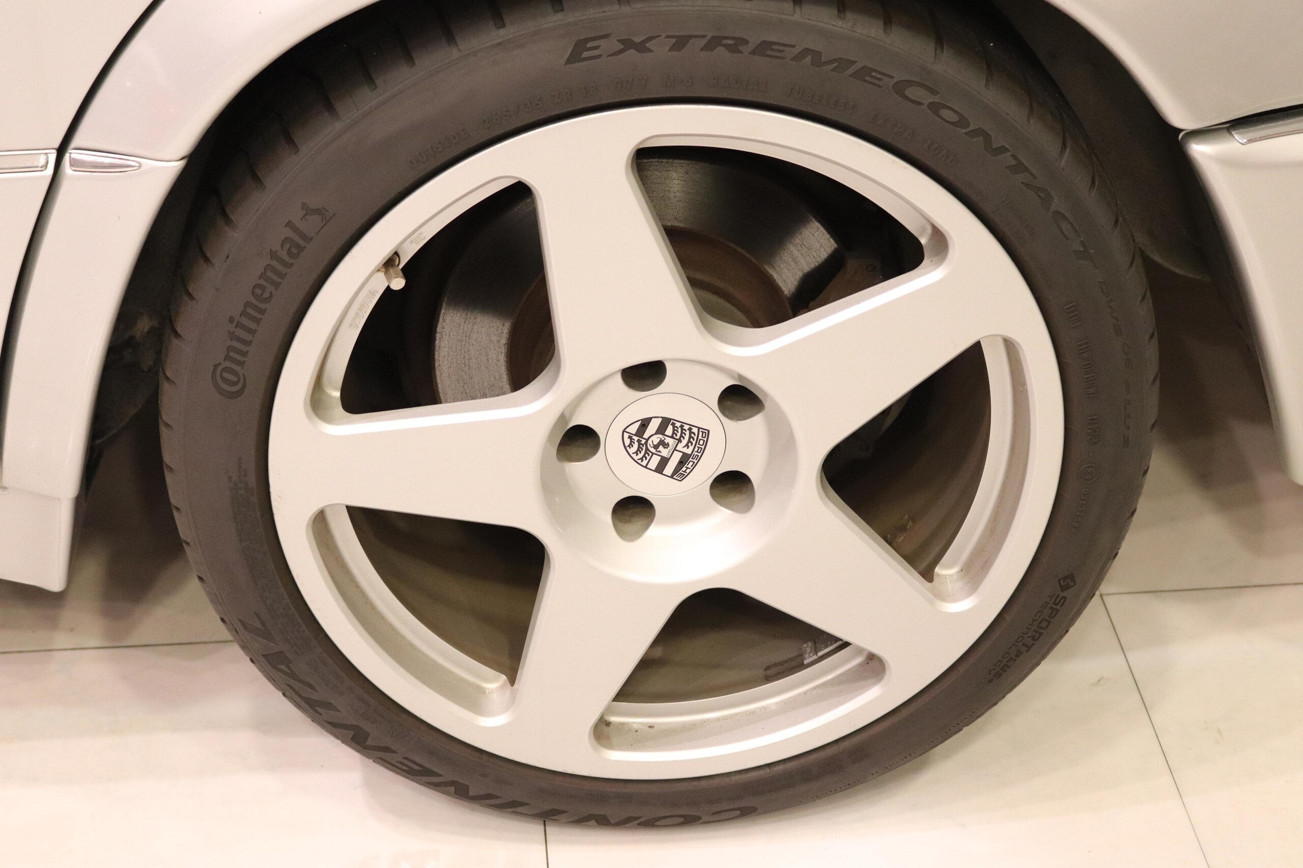 1994 Mercedes Benz E500 — Photo 17 / 19