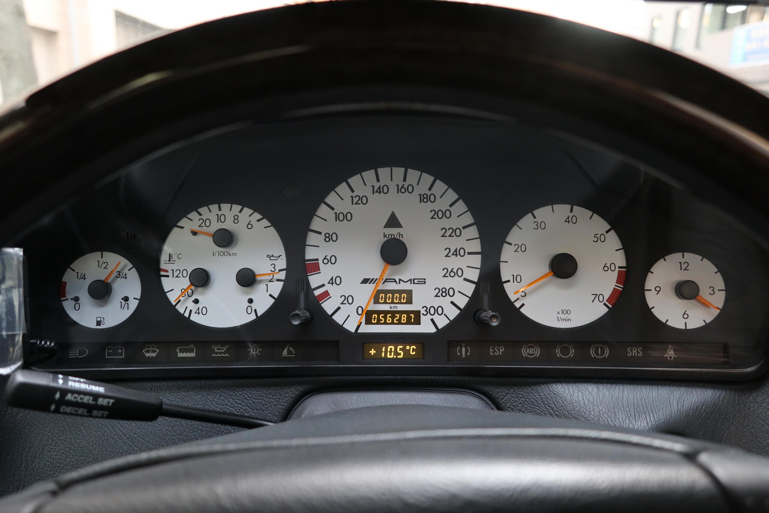 1996 Mercedes Benz SL60 AMG — Photo 12 / 24